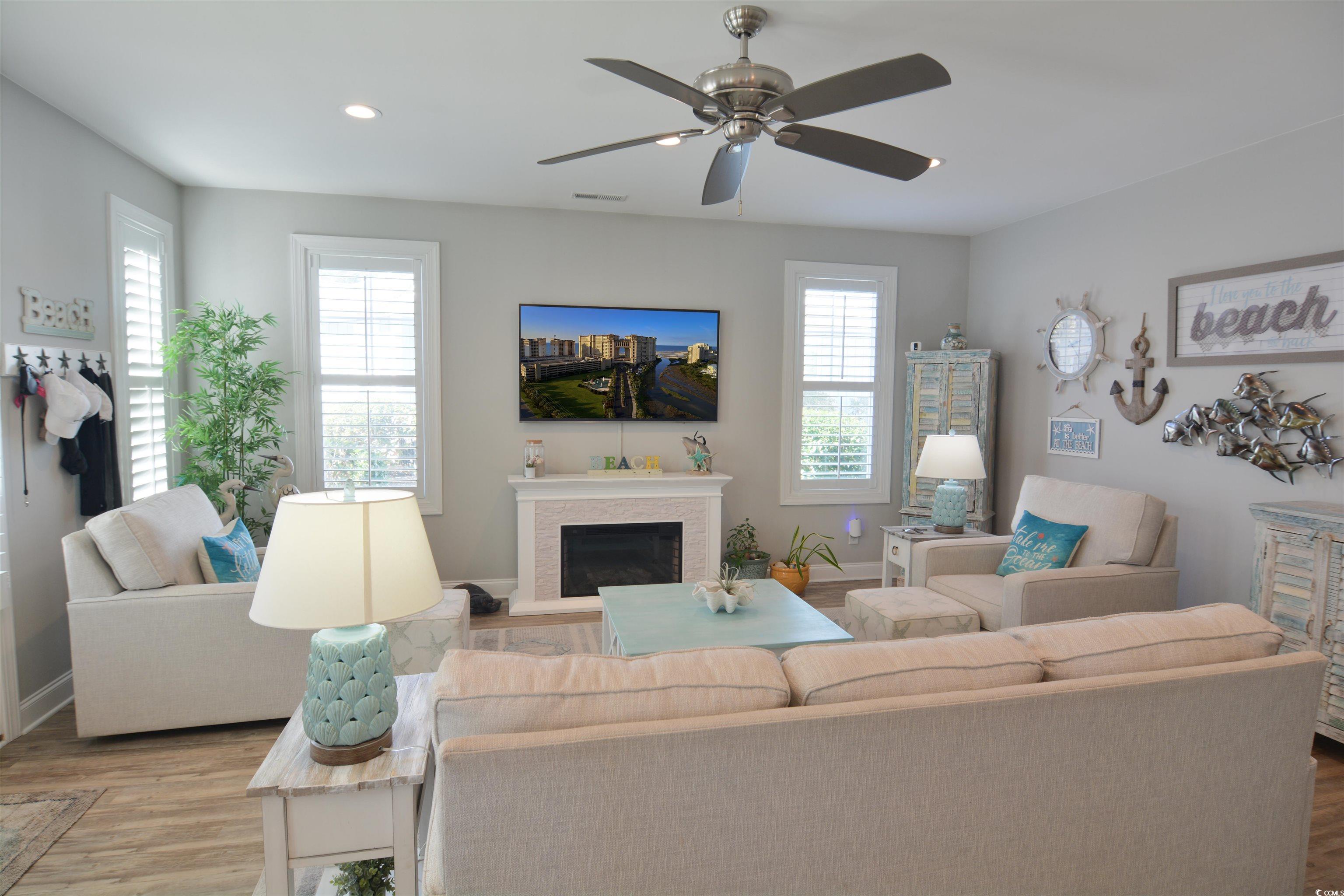 5223 Sea Coral Way