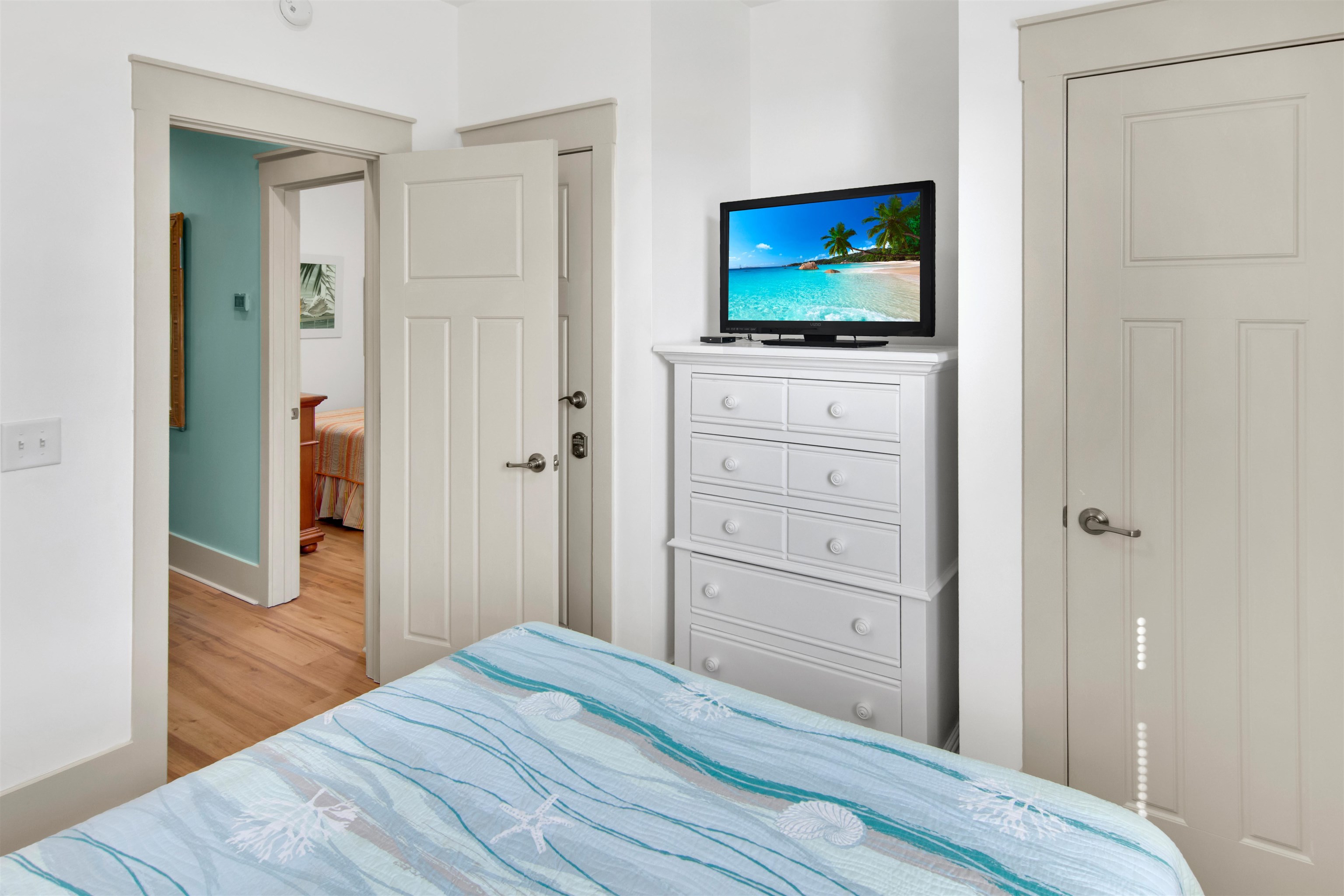 4902 N Market St. Unit: M7-R2