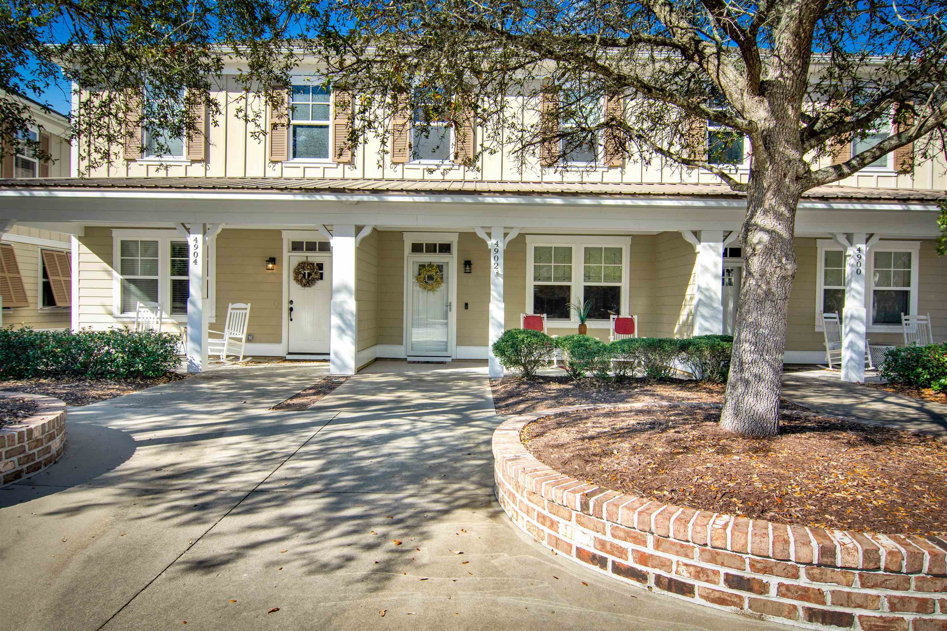 4902 N Market St. Unit: M7-R2