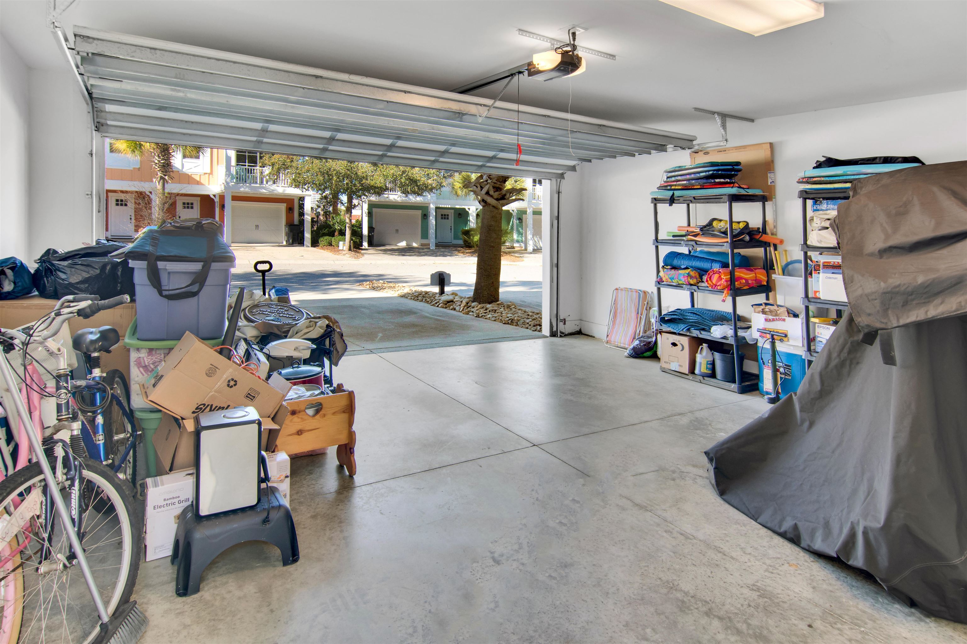 4902 N Market St. Unit: M7-R2