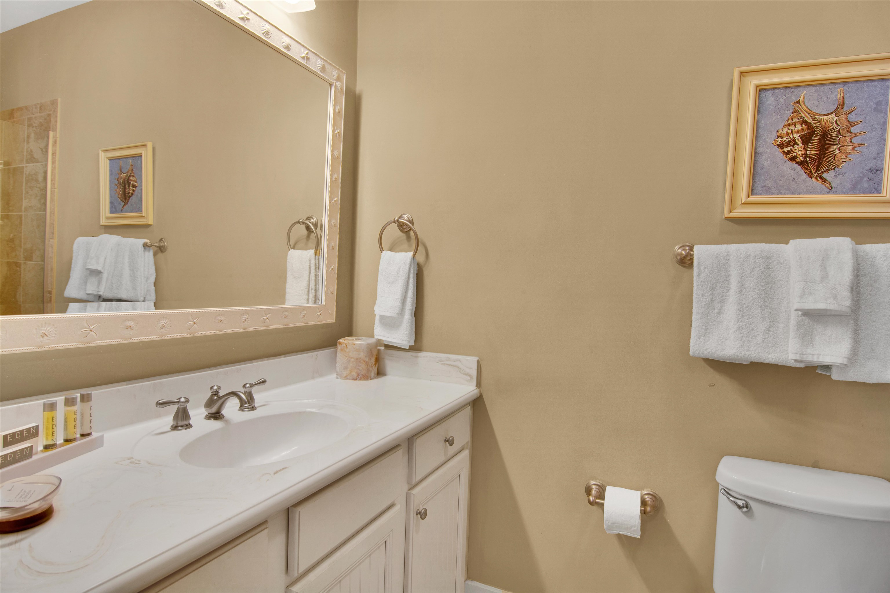 837 Madiera Dr. Unit: TH6-R3