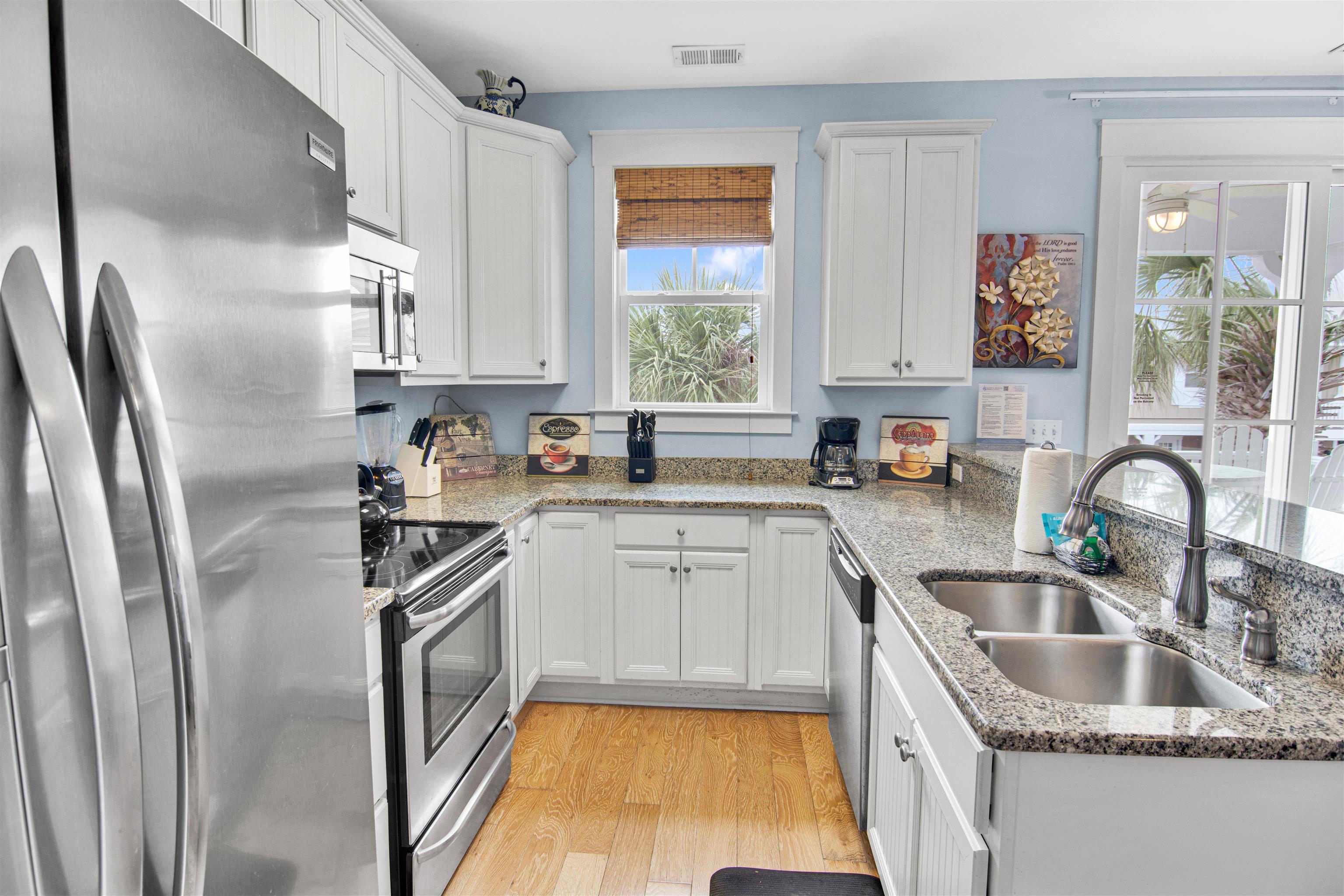 837 Madiera Dr. Unit: TH6-R3