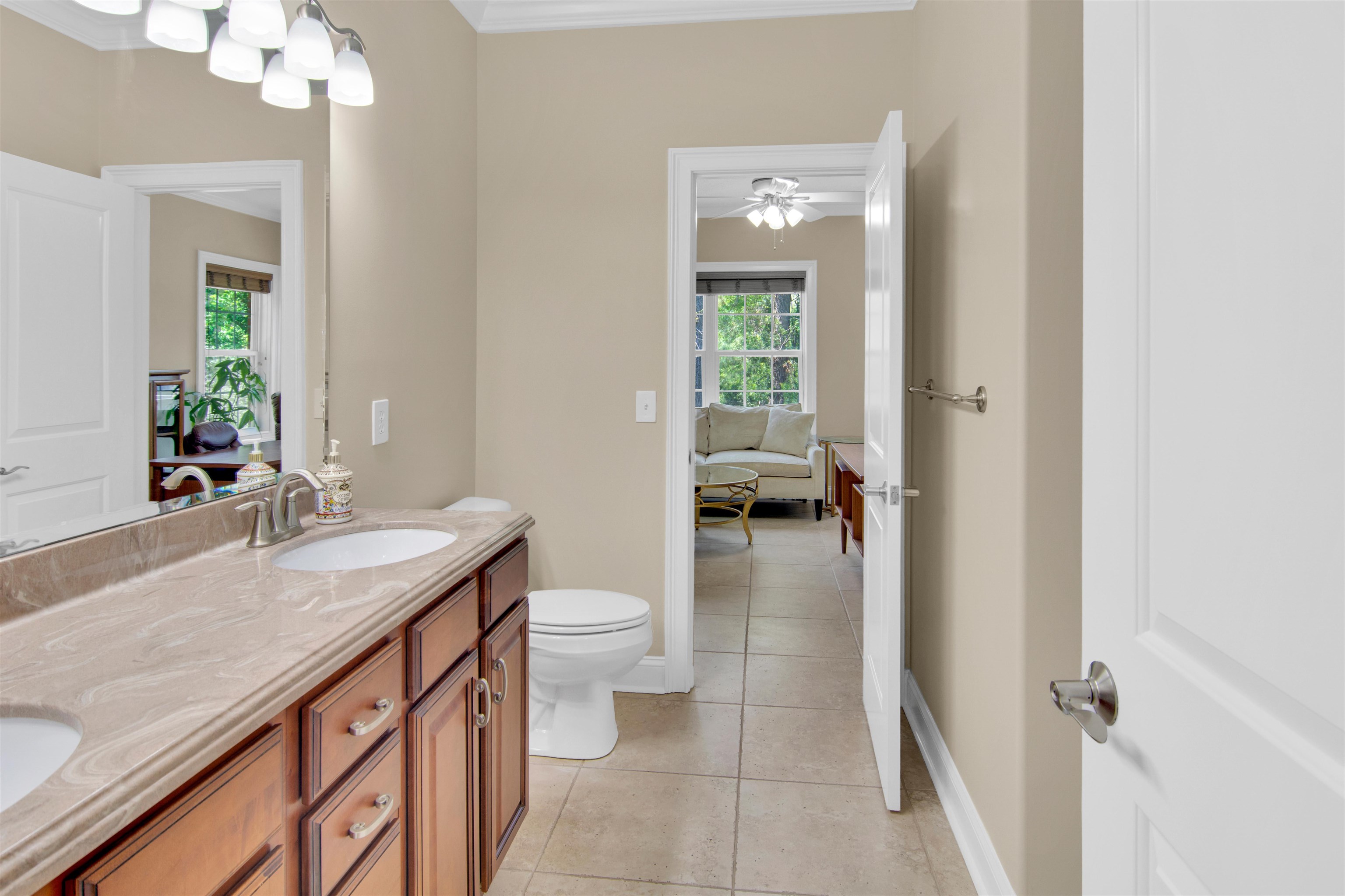 511 Seafarer Way