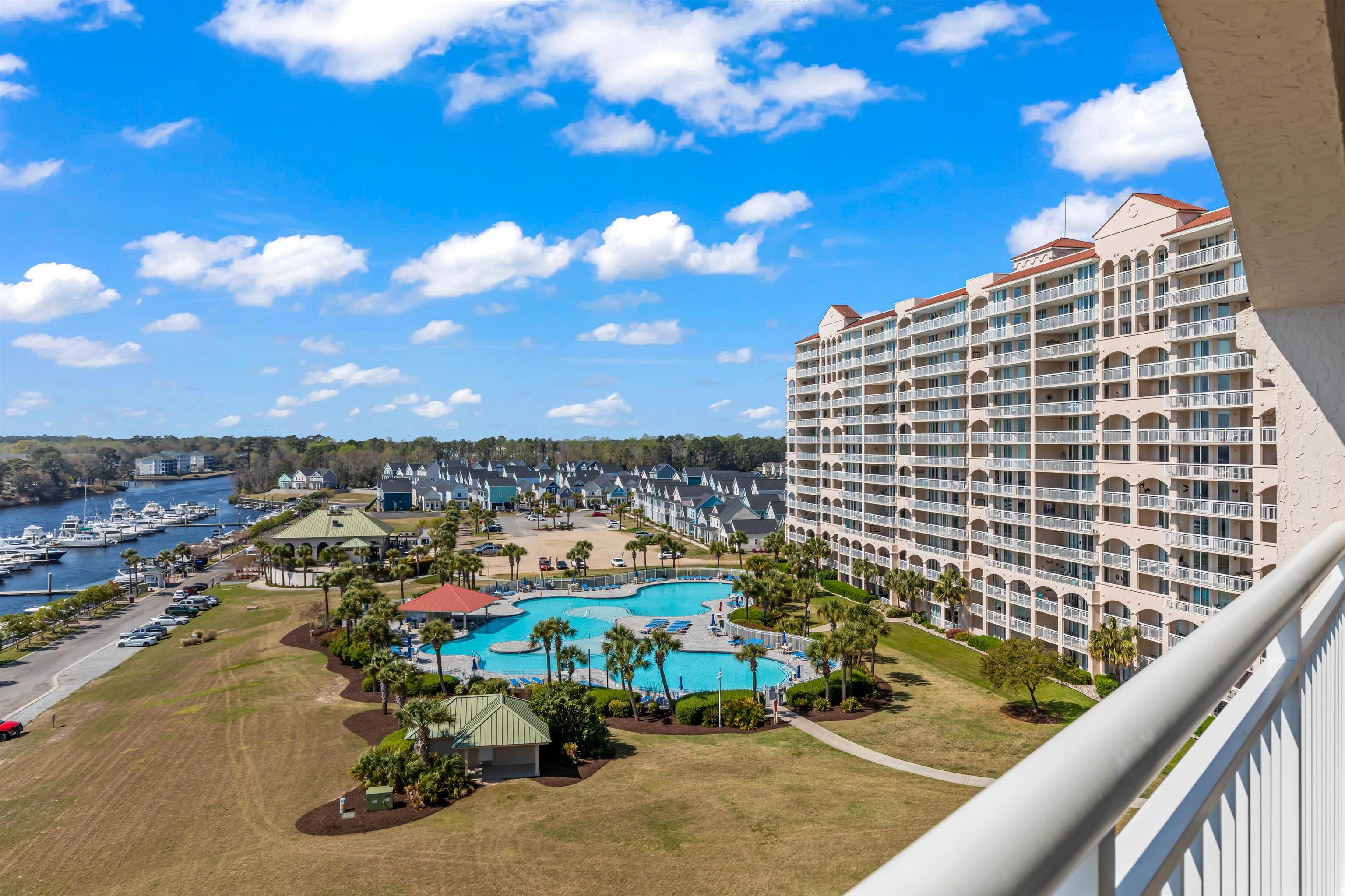 2151 Bridge View Ct. Unit: 1-901