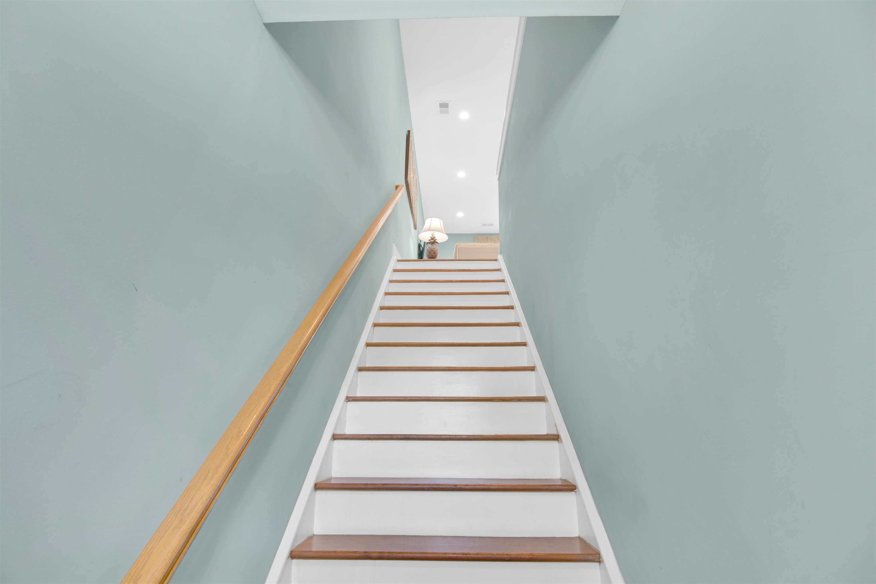 730 Madiera Dr. Unit: 201