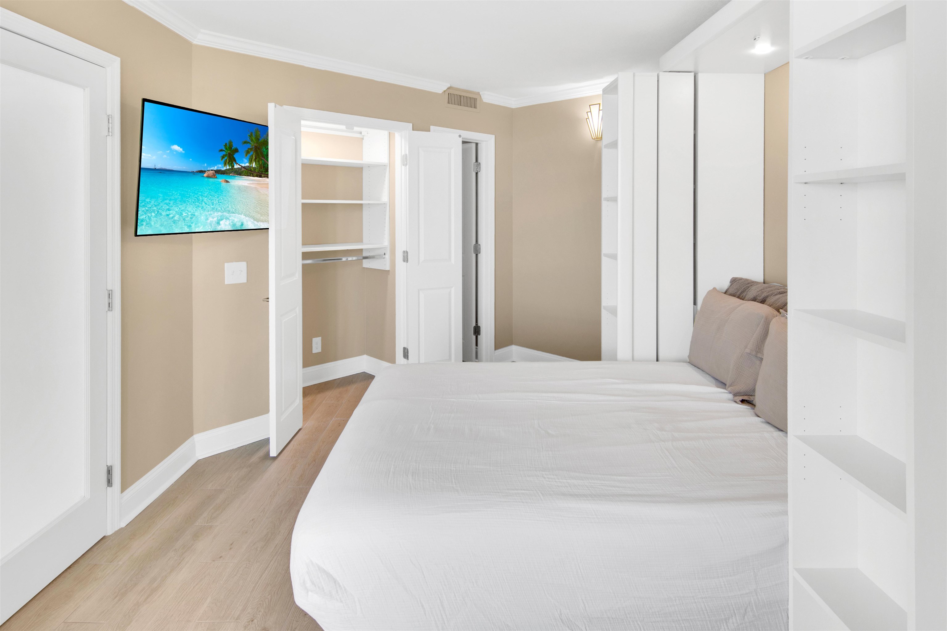 101 Ocean Creek Blvd. Unit: EE-10