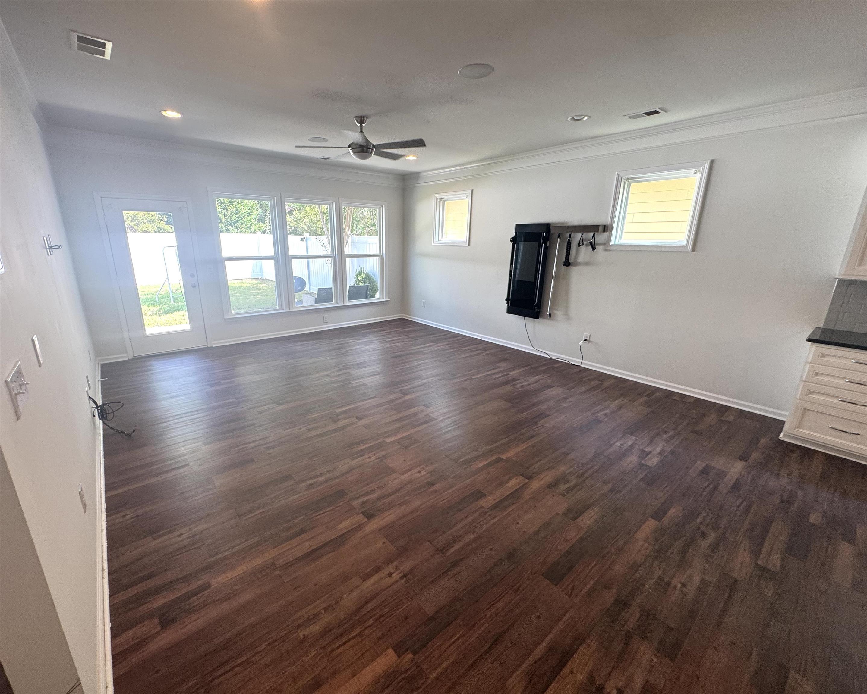2412 Tidewatch Way