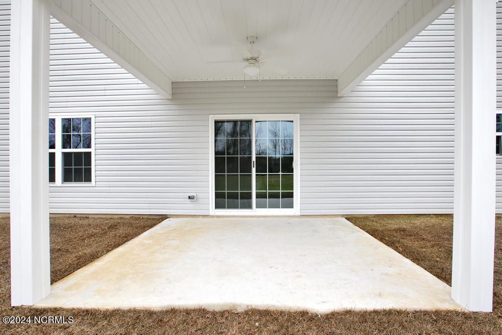 808 Colchester Reef Run