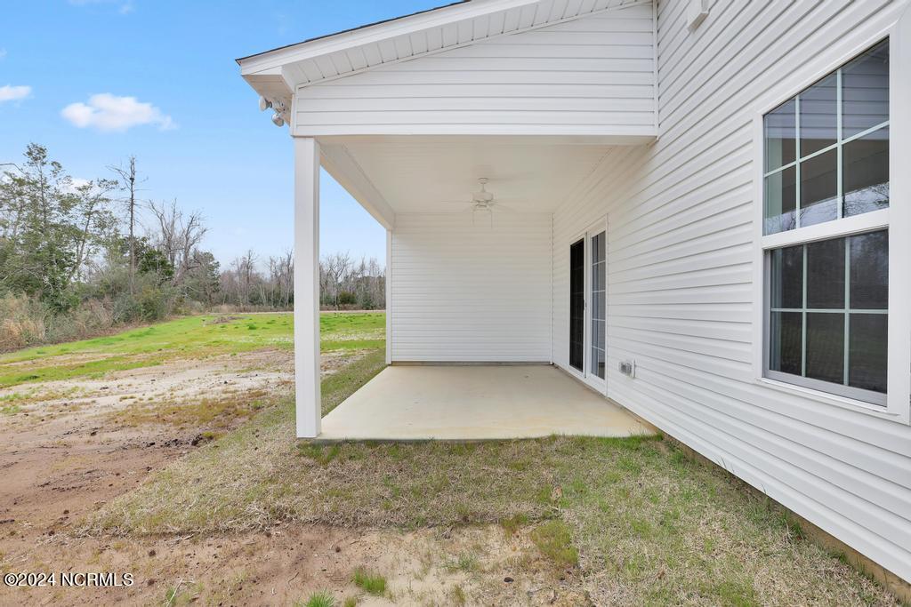 805 Colchester Reef Run