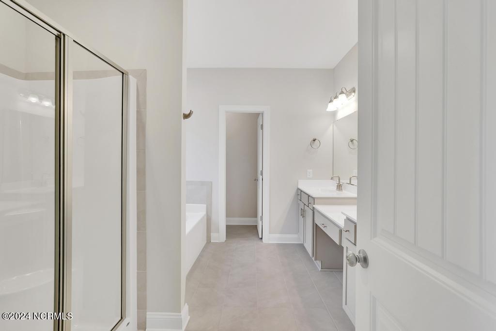 805 Colchester Reef Run