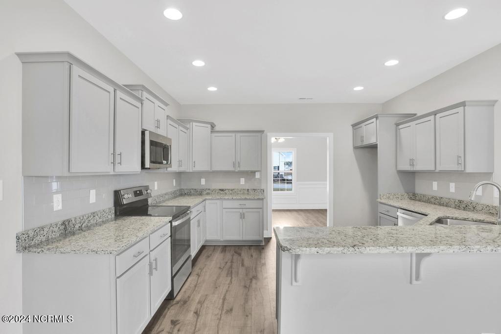 805 Colchester Reef Run