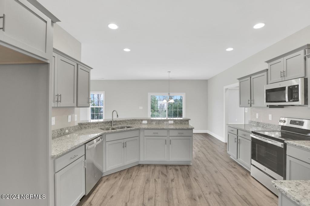 805 Colchester Reef Run