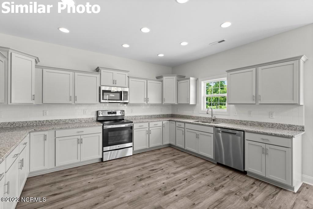 81 Skidaway Lane
