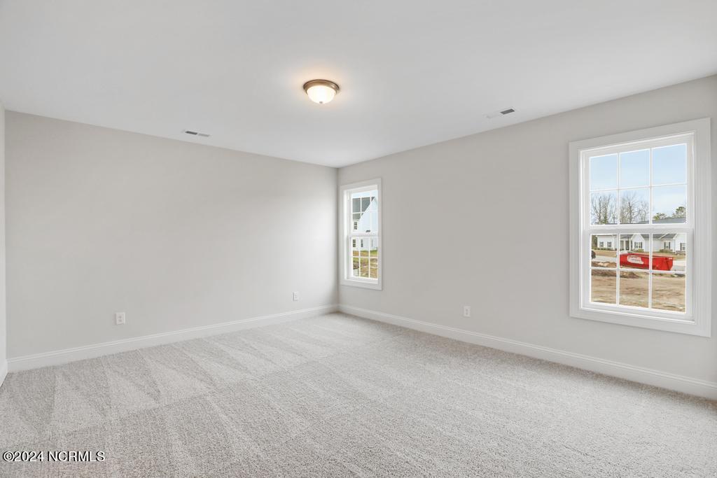 558 White Shoal Way