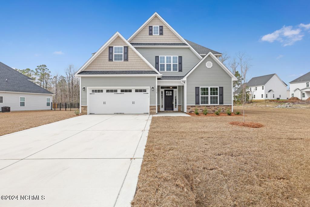 558 White Shoal Way