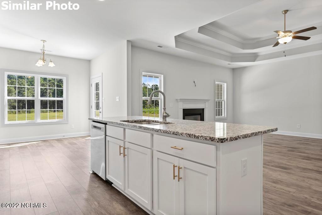 809 Colchester Reef Run