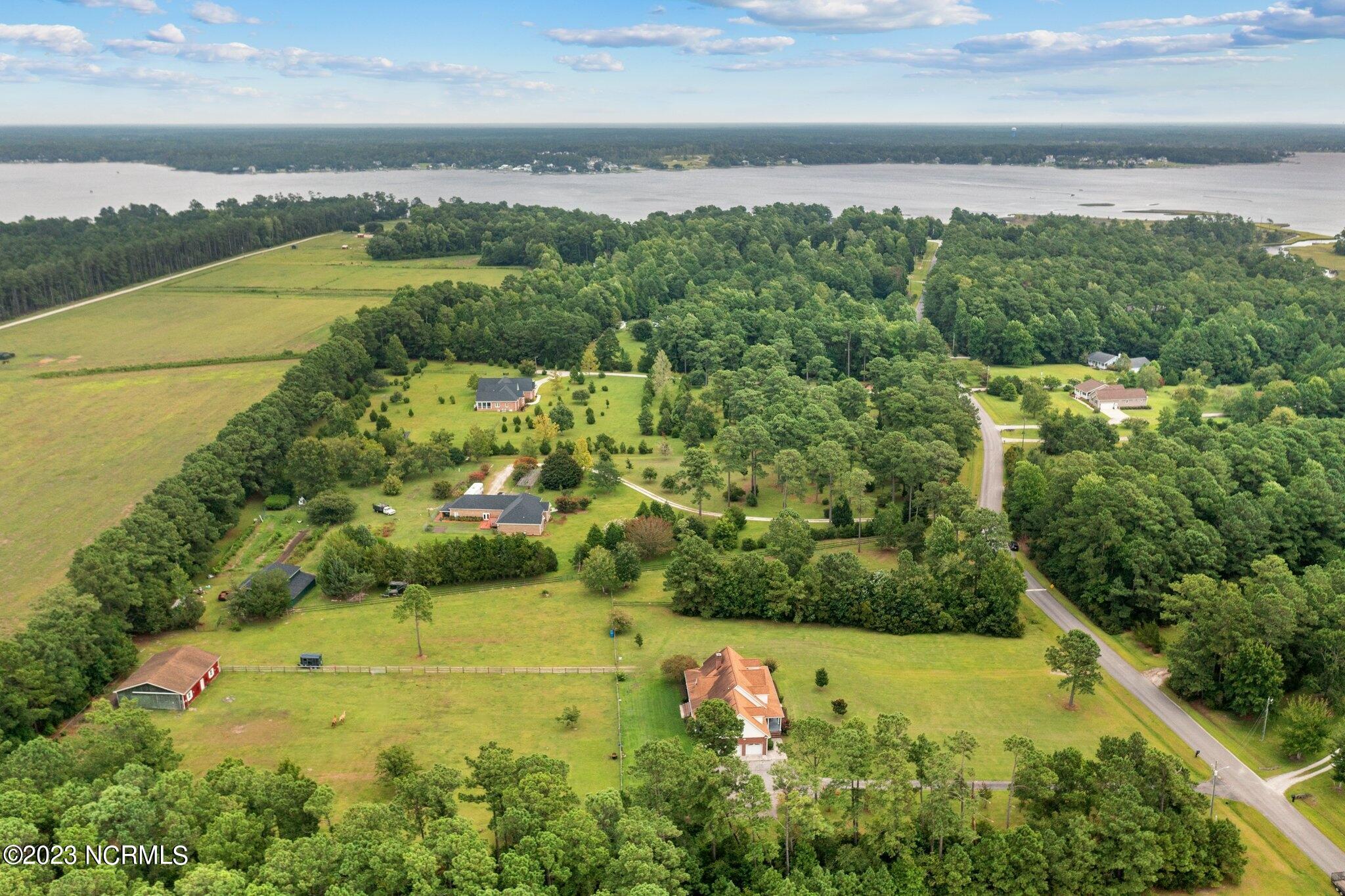 125 Plantation Drive