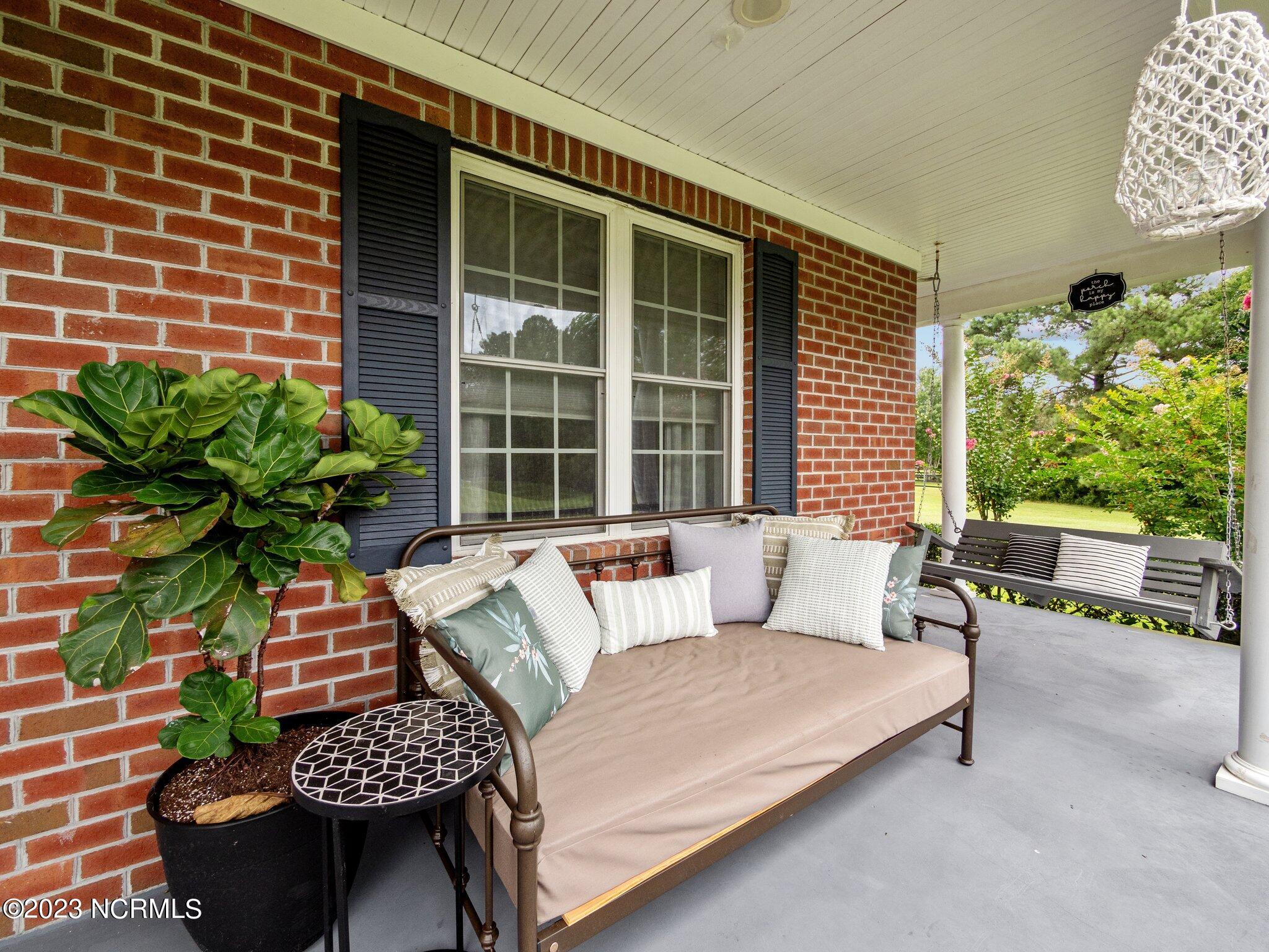 125 Plantation Drive