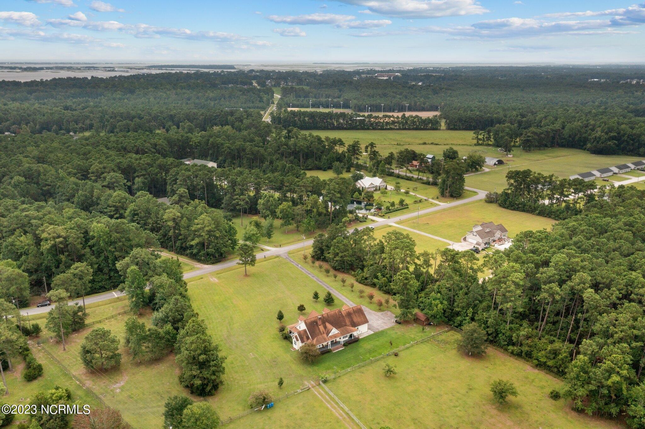 125 Plantation Drive