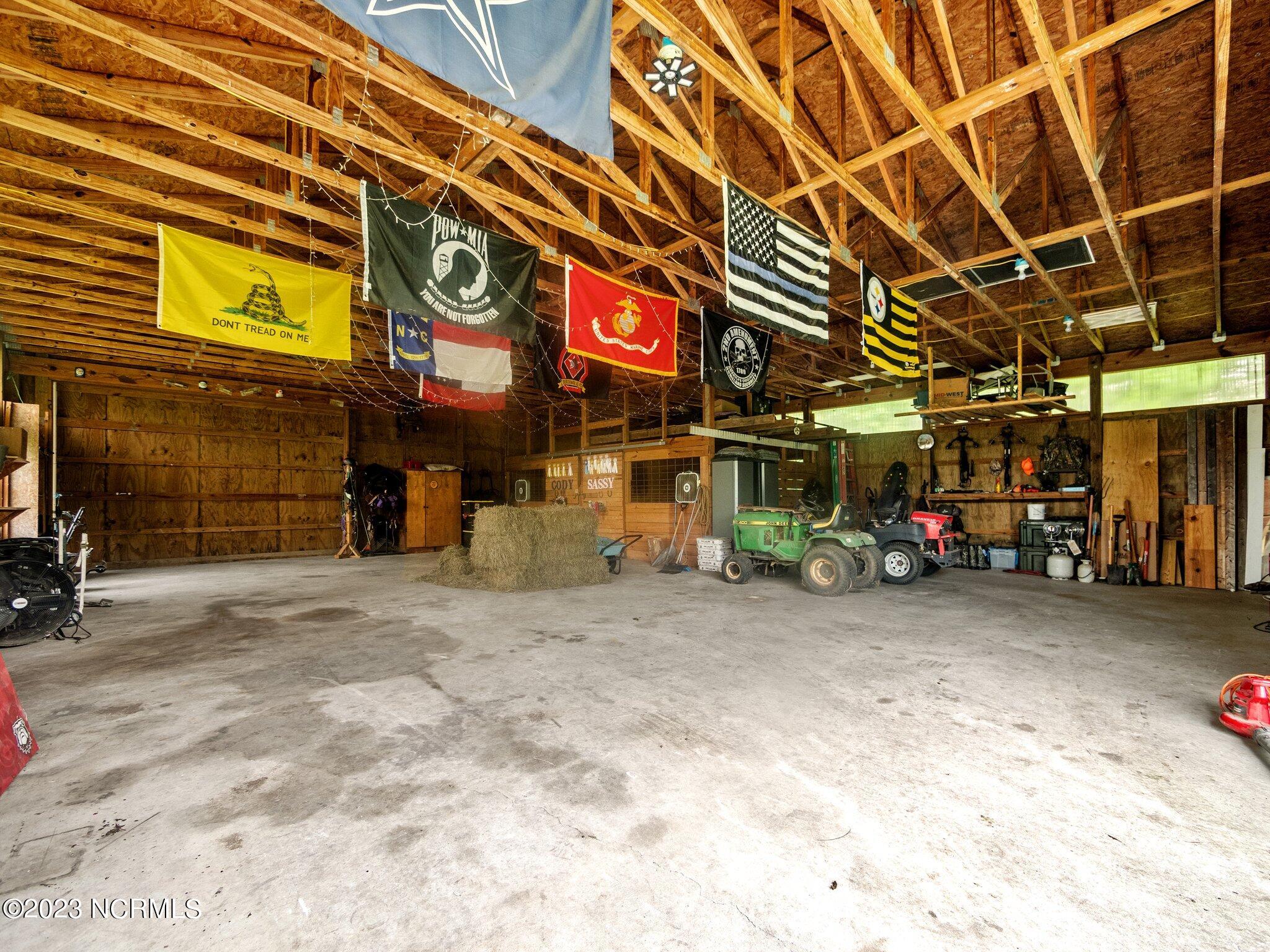 125 Plantation Drive