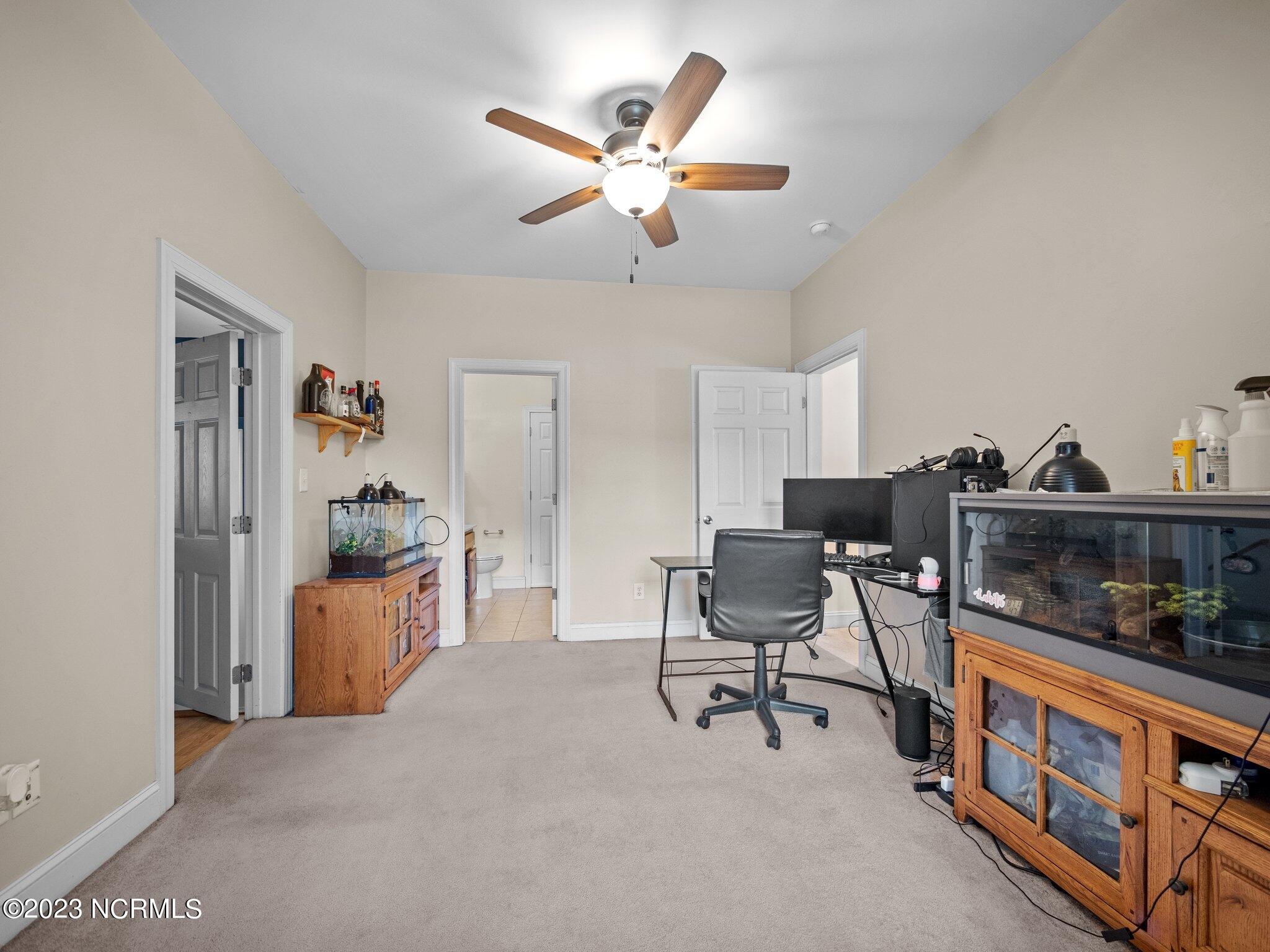 125 Plantation Drive