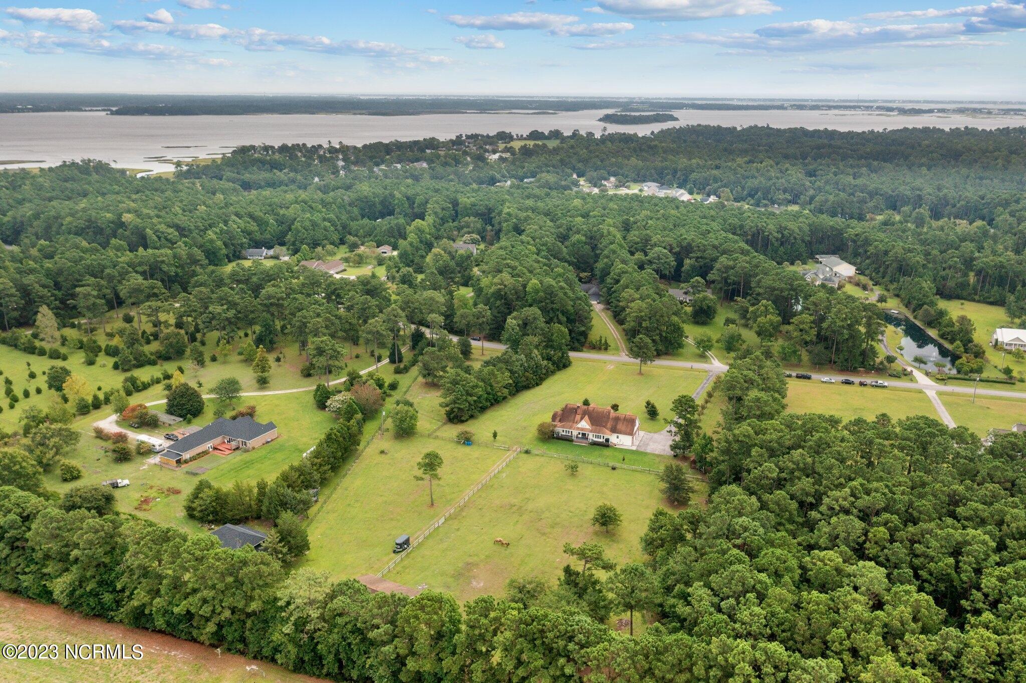 125 Plantation Drive