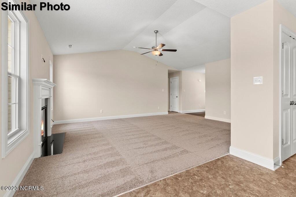 521 E Black Water Lane