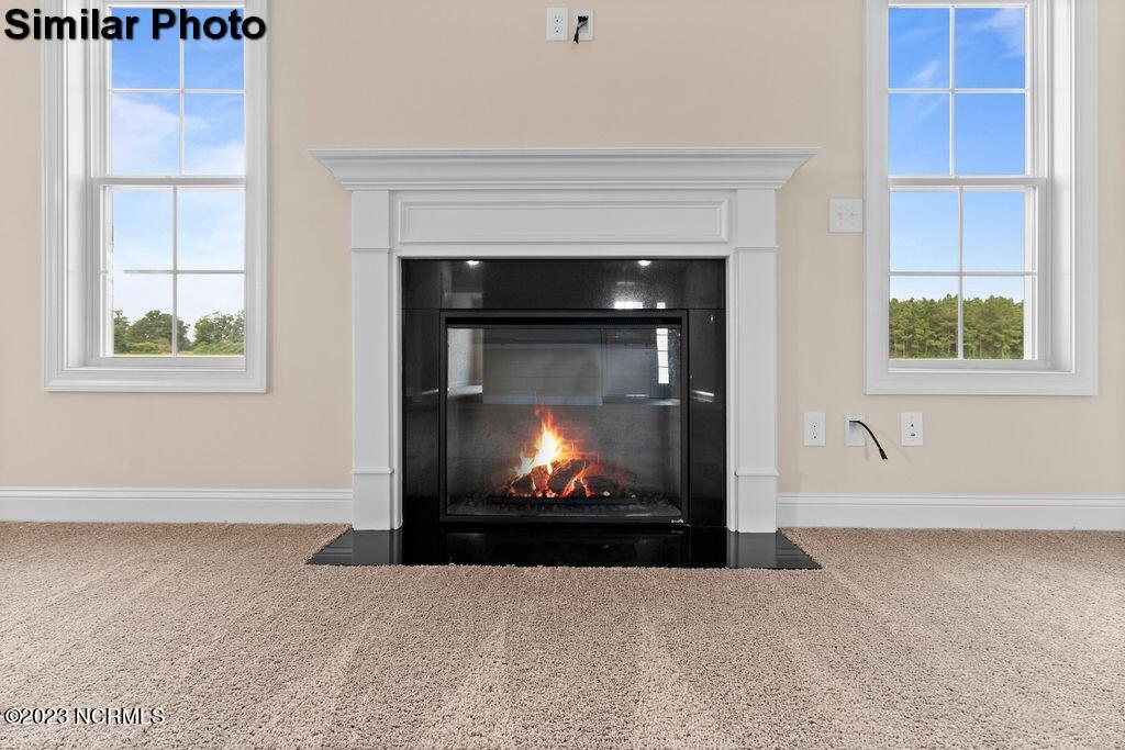 521 E Black Water Lane