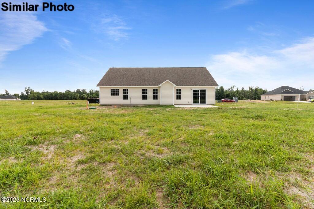 521 E Black Water Lane