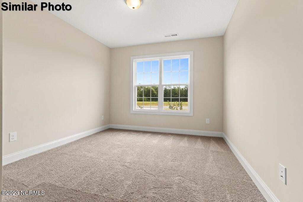 521 E Black Water Lane