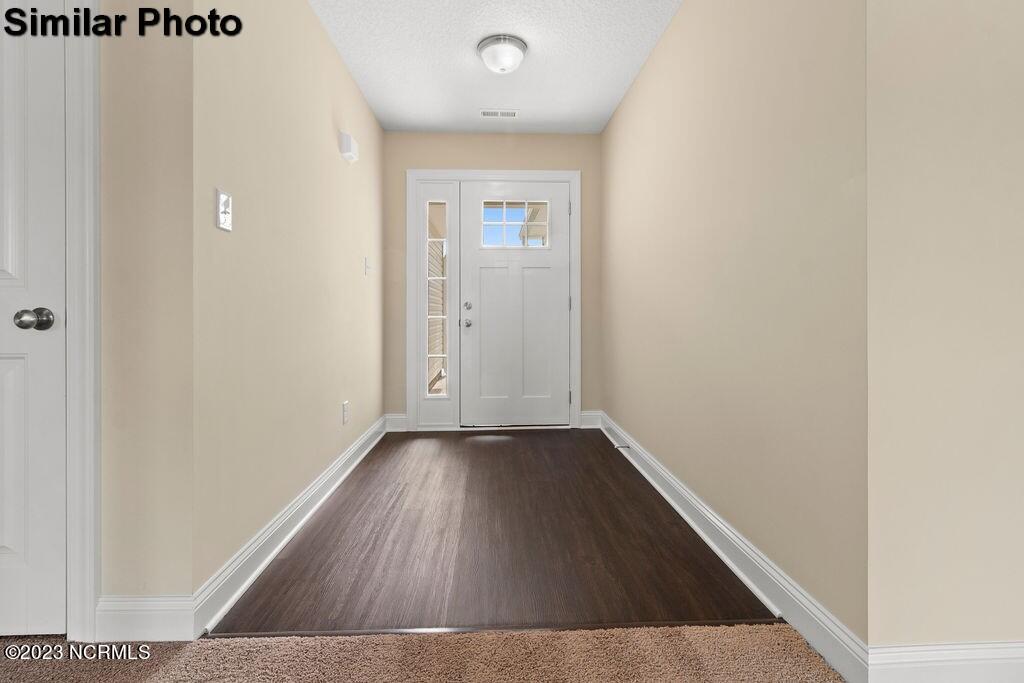 521 E Black Water Lane