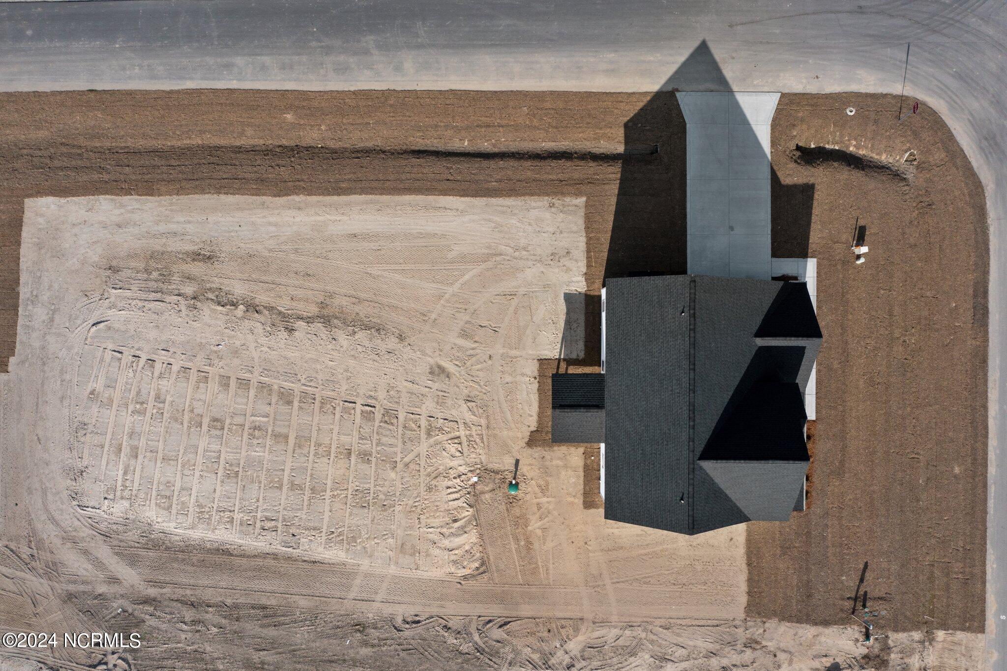 401 W Black Water Lane