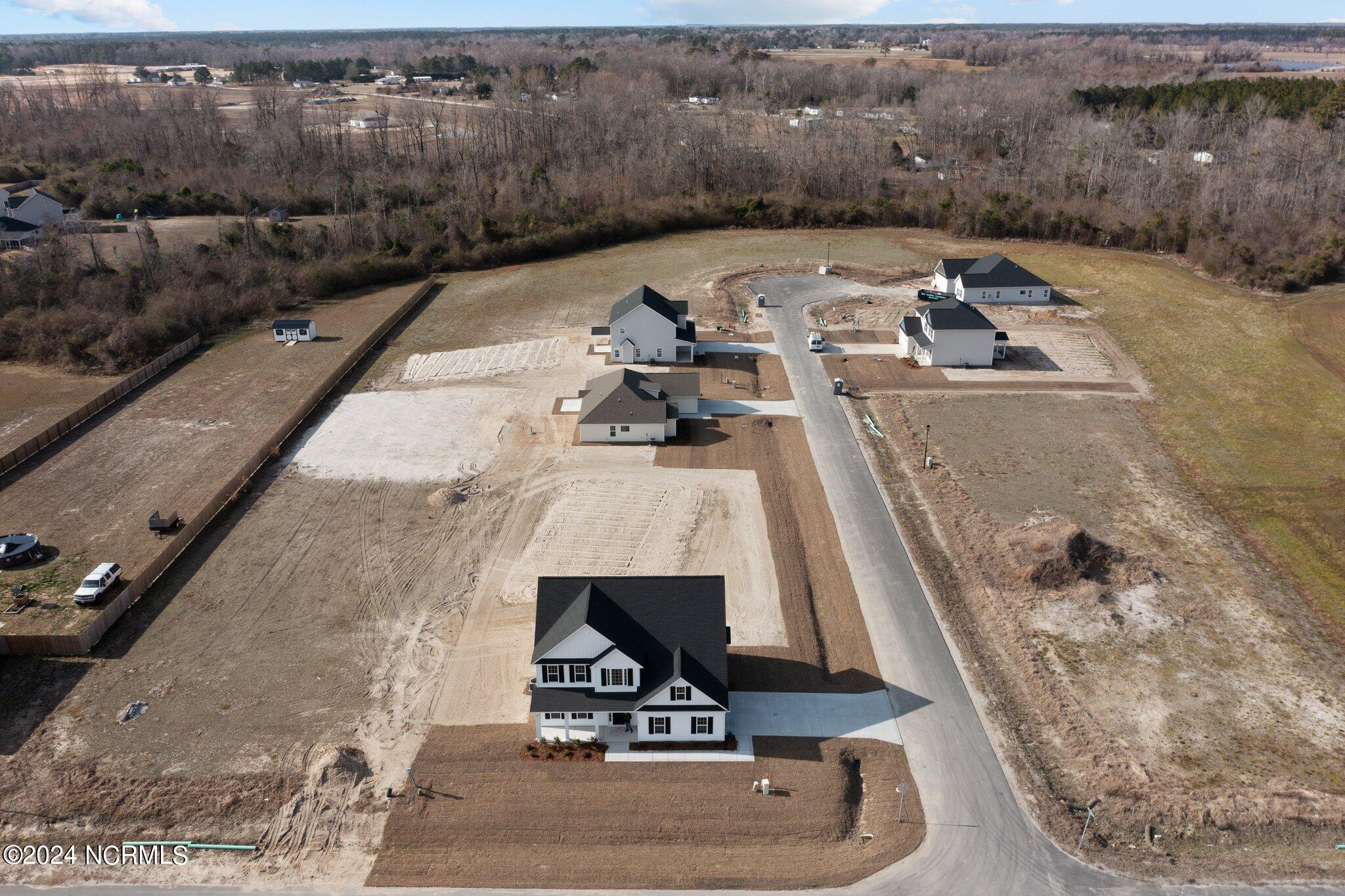 401 W Black Water Lane