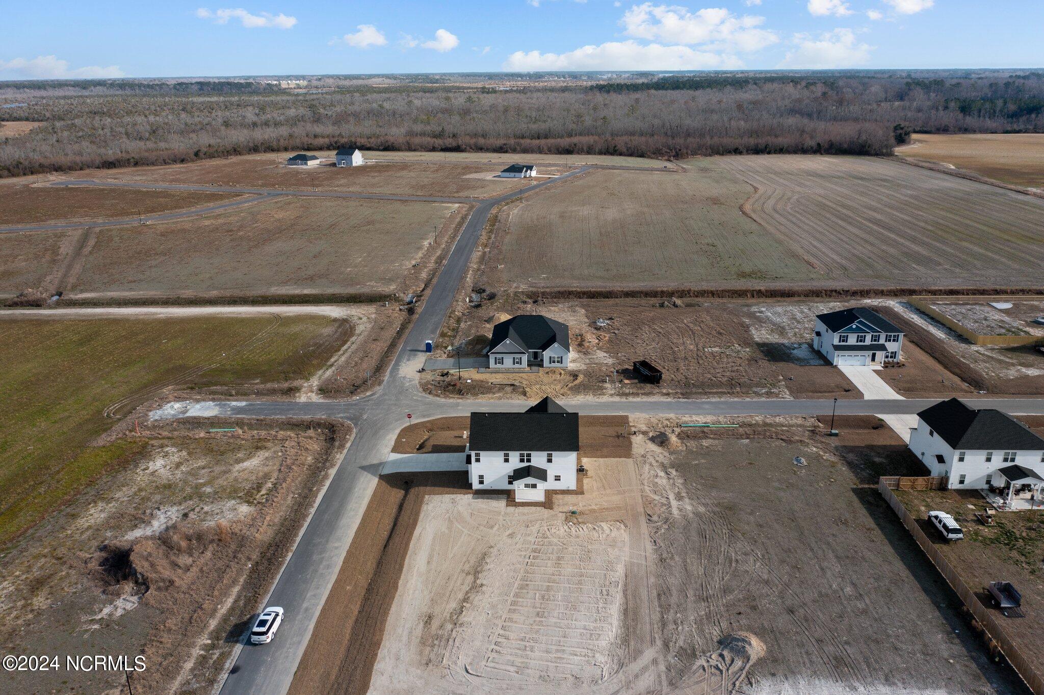 401 W Black Water Lane