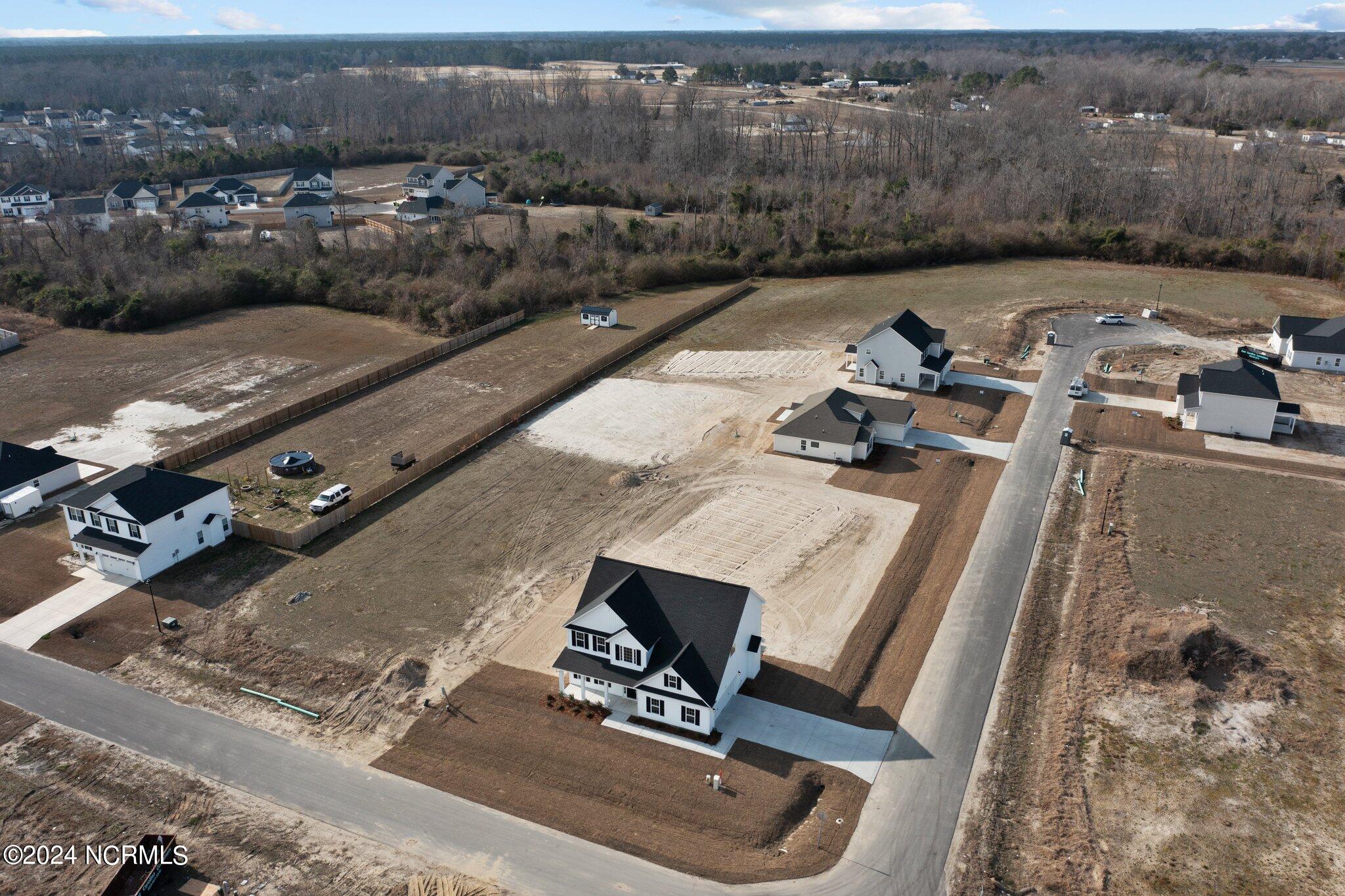 401 W Black Water Lane