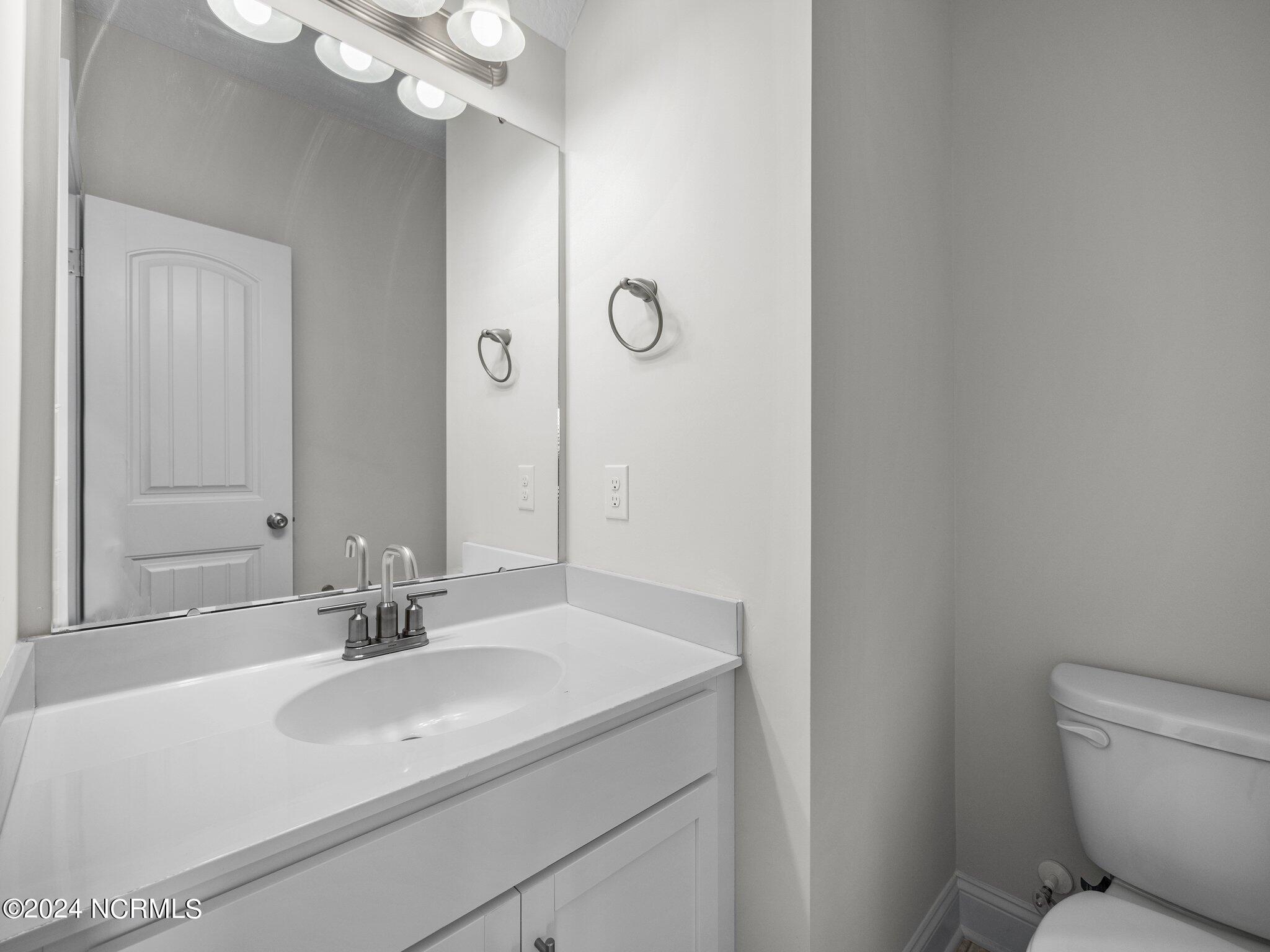 401 W Black Water Lane