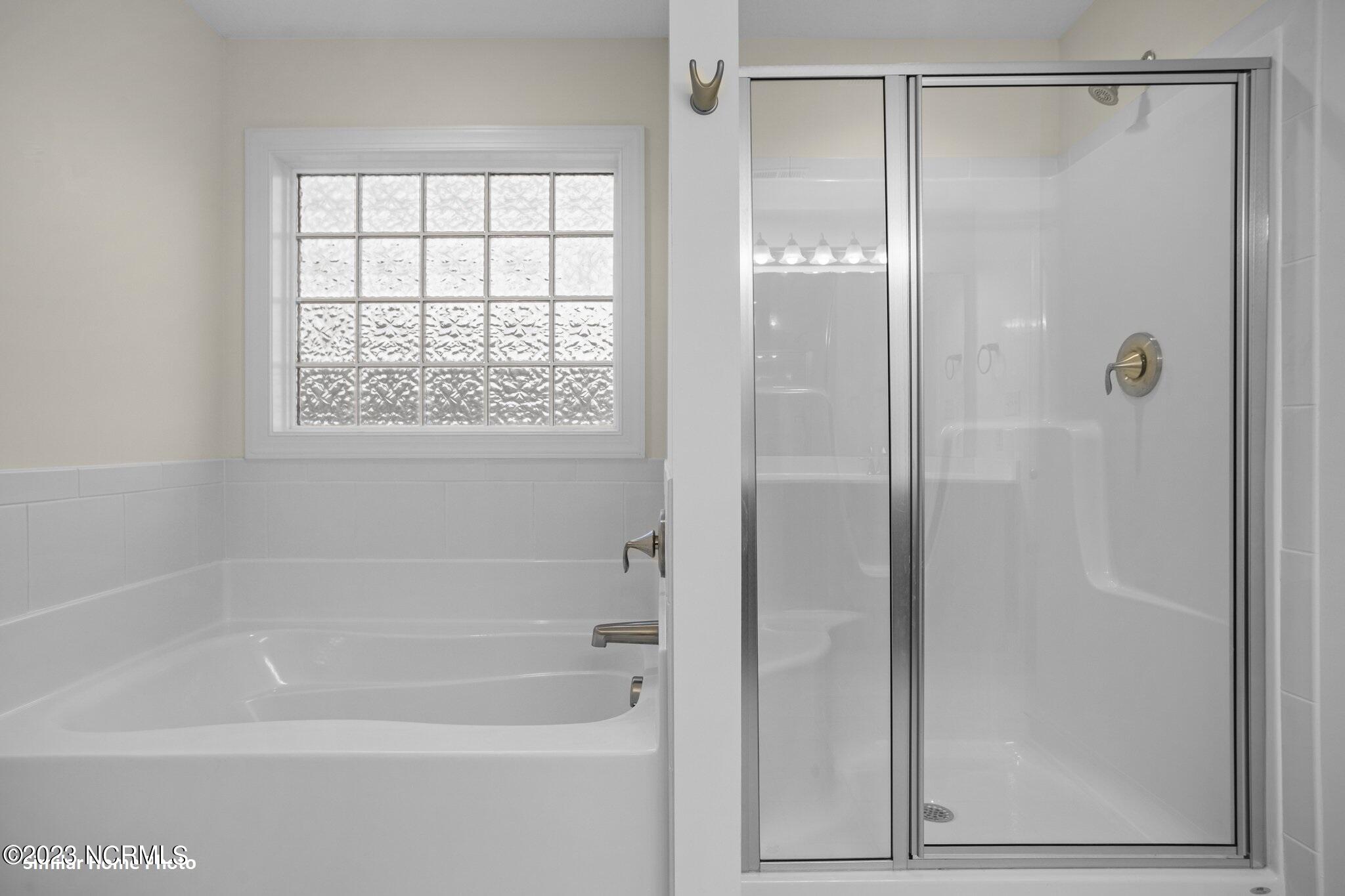 406 W Black Water Lane