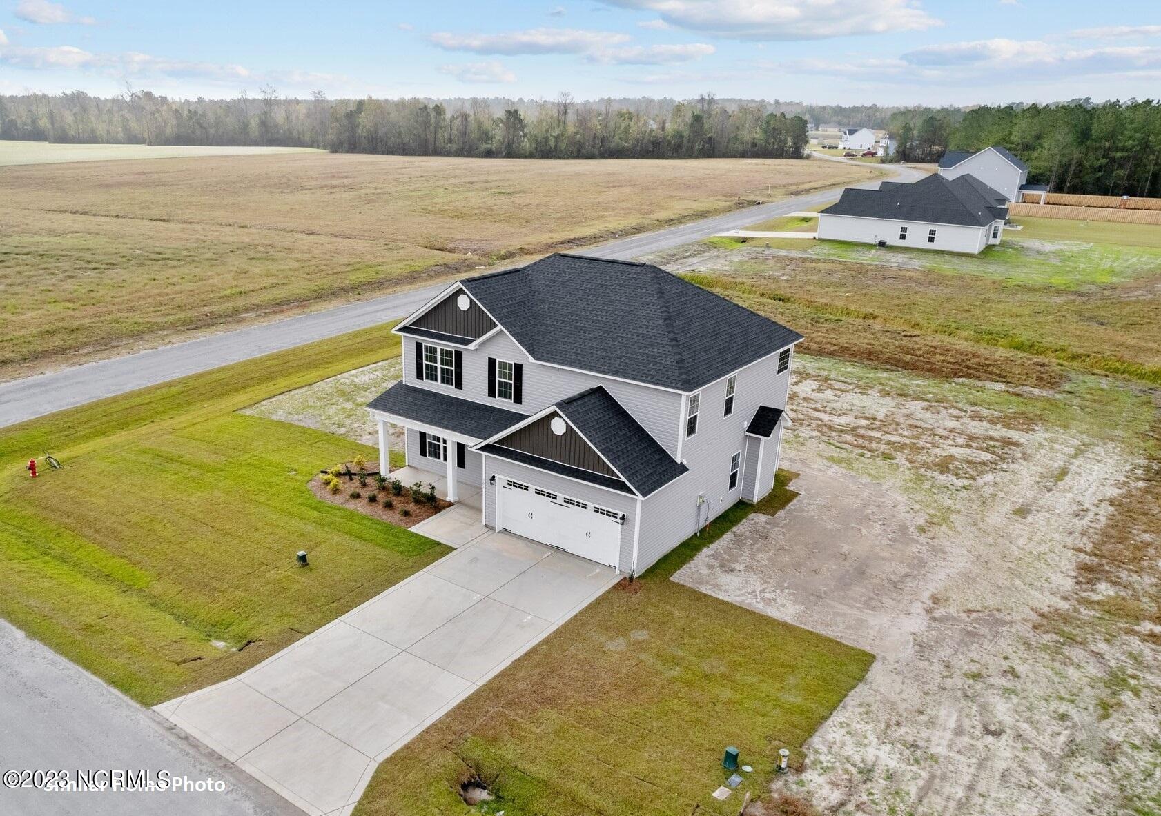 406 W Black Water Lane