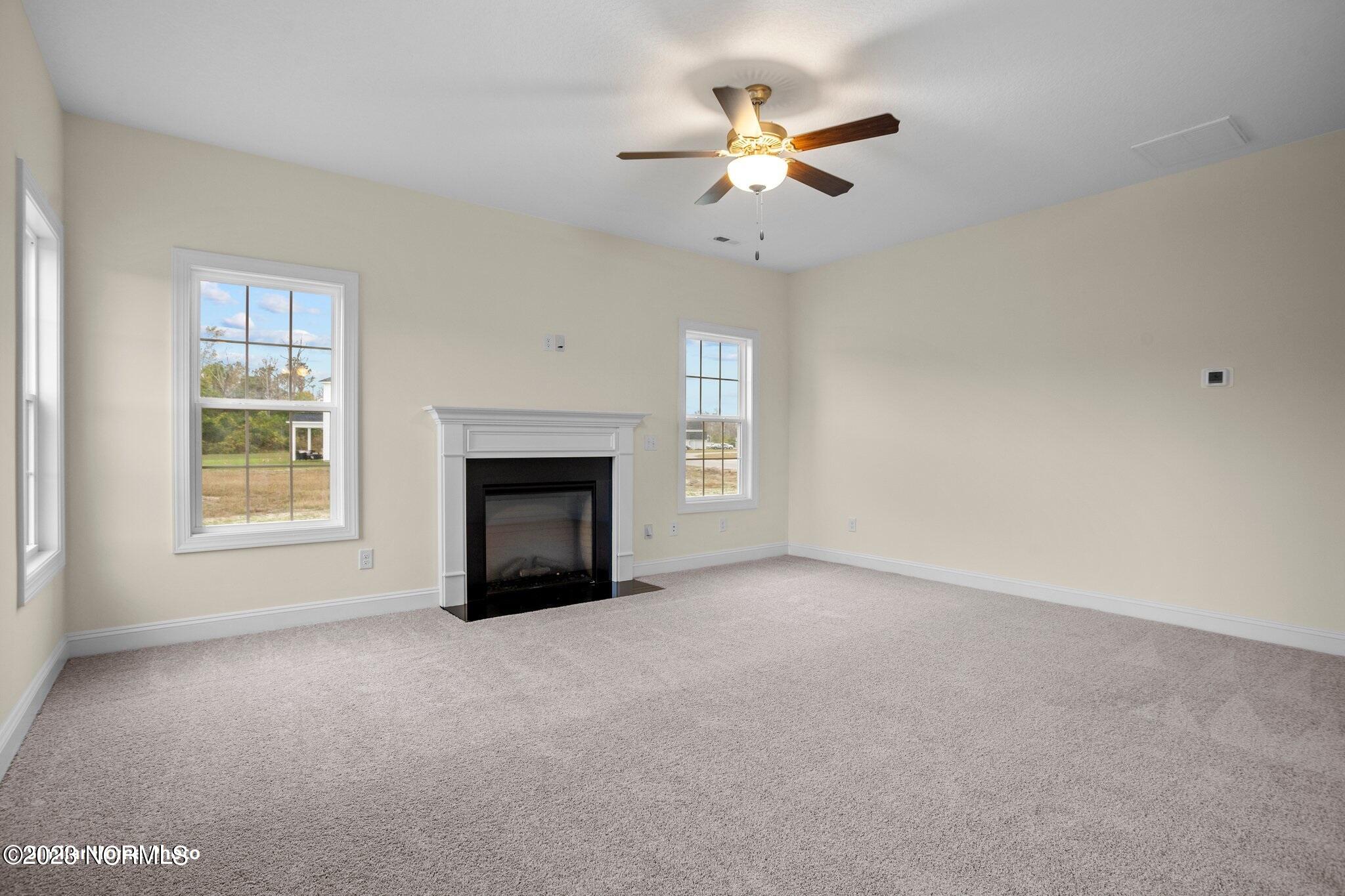 406 W Black Water Lane