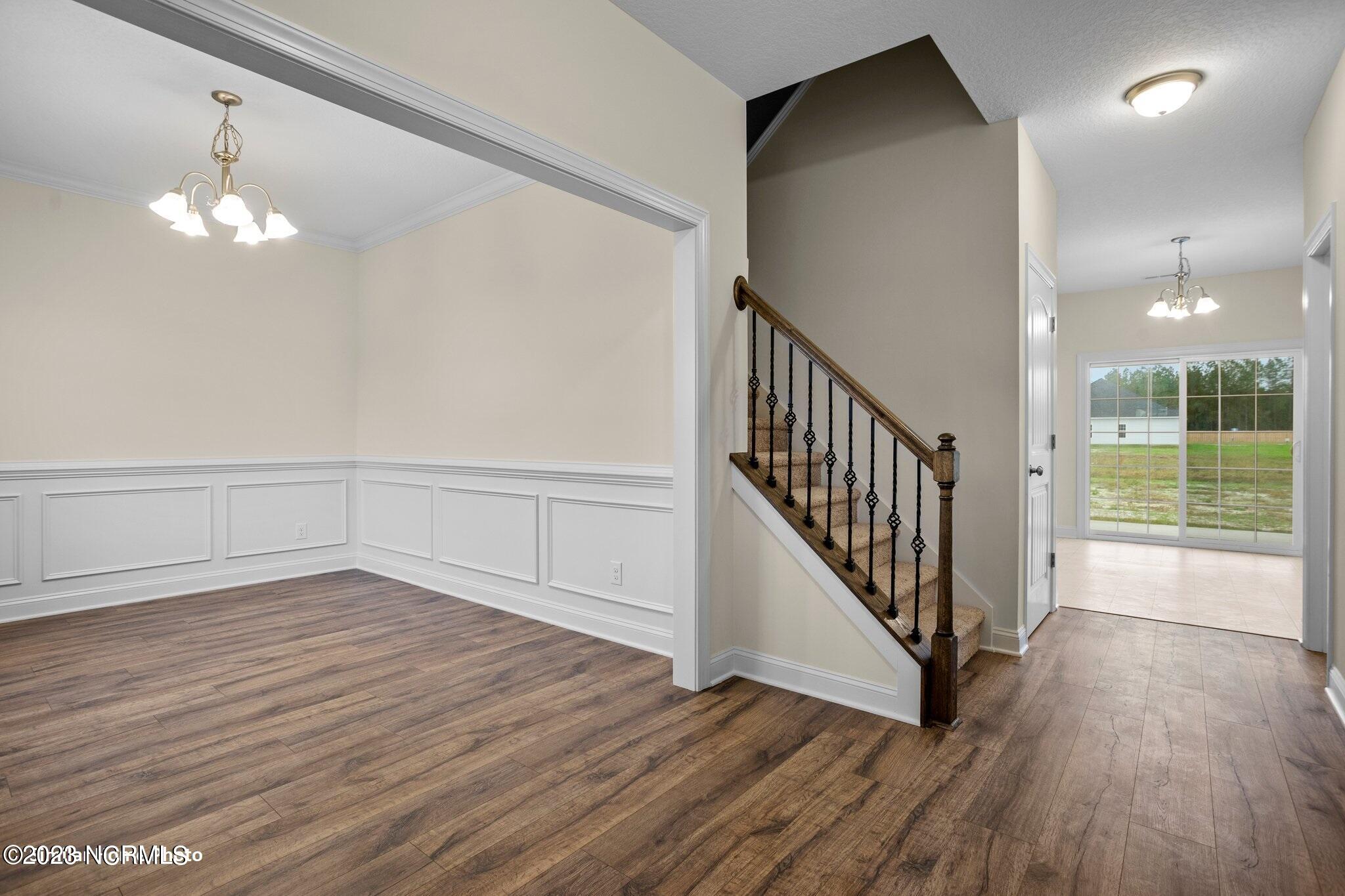 406 W Black Water Lane