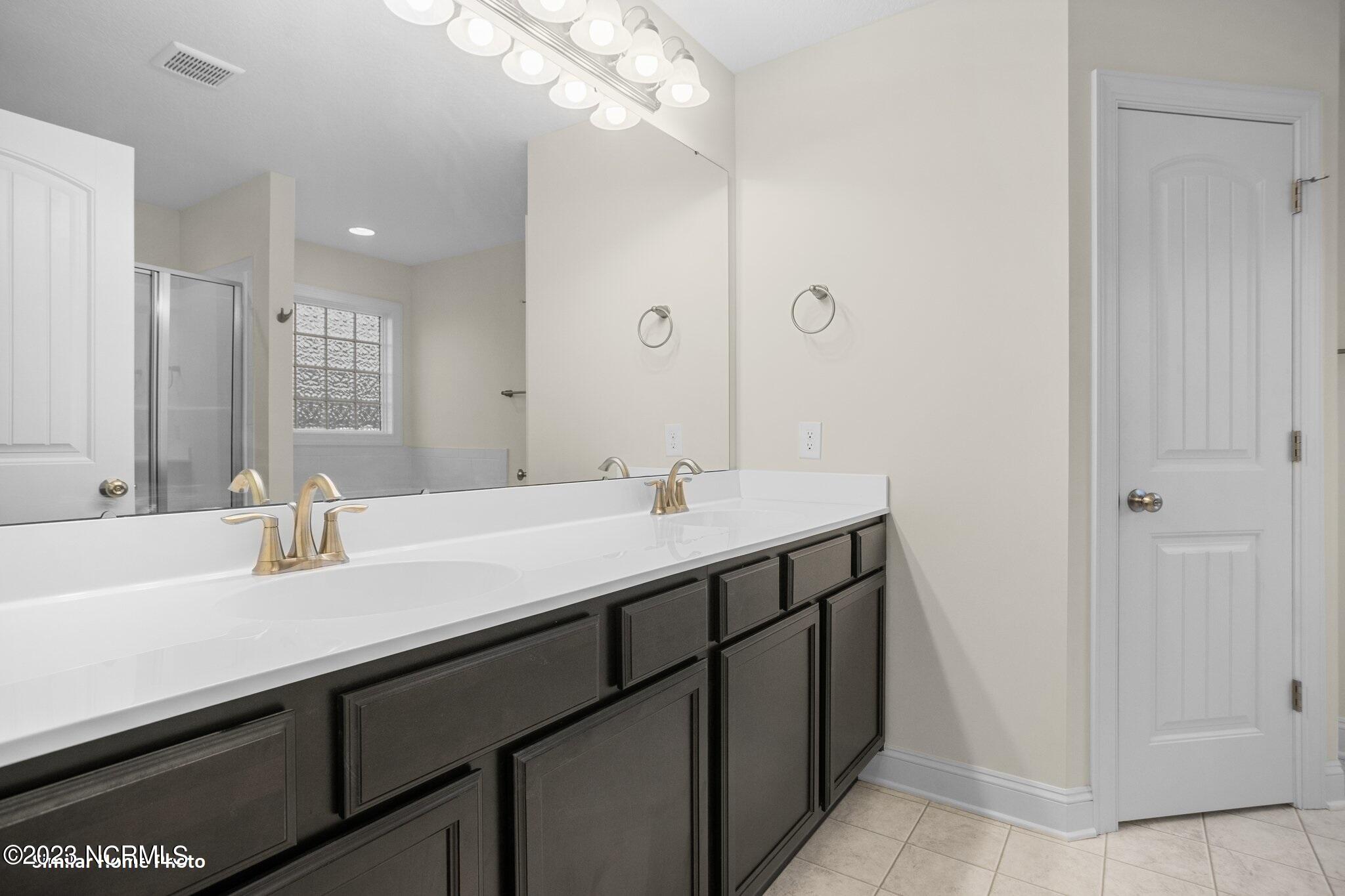 406 W Black Water Lane