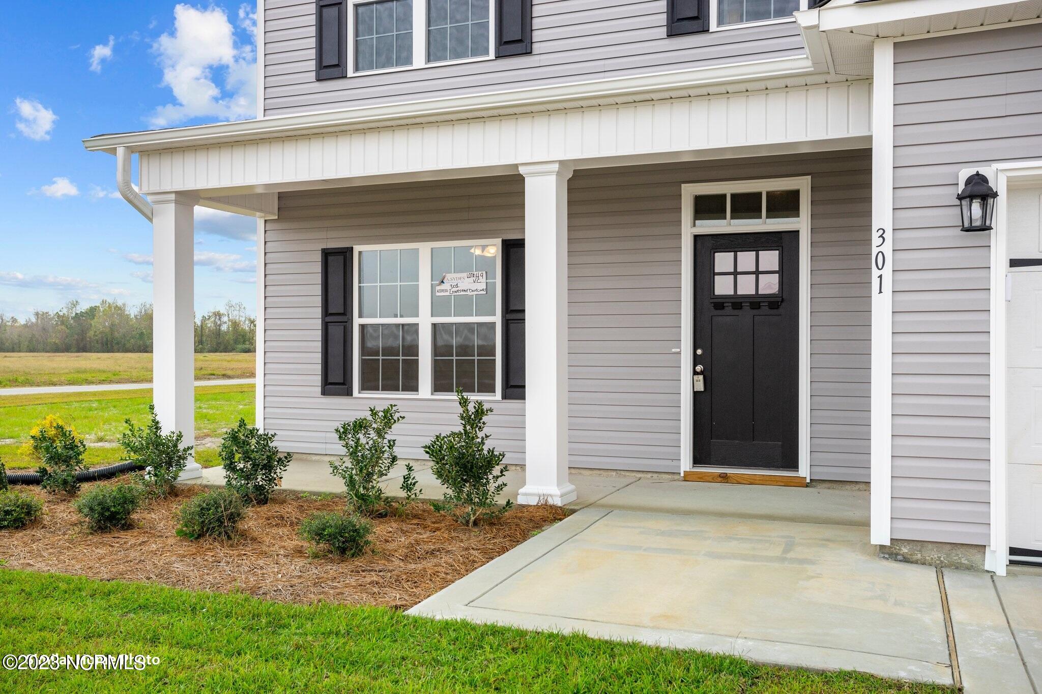 406 W Black Water Lane