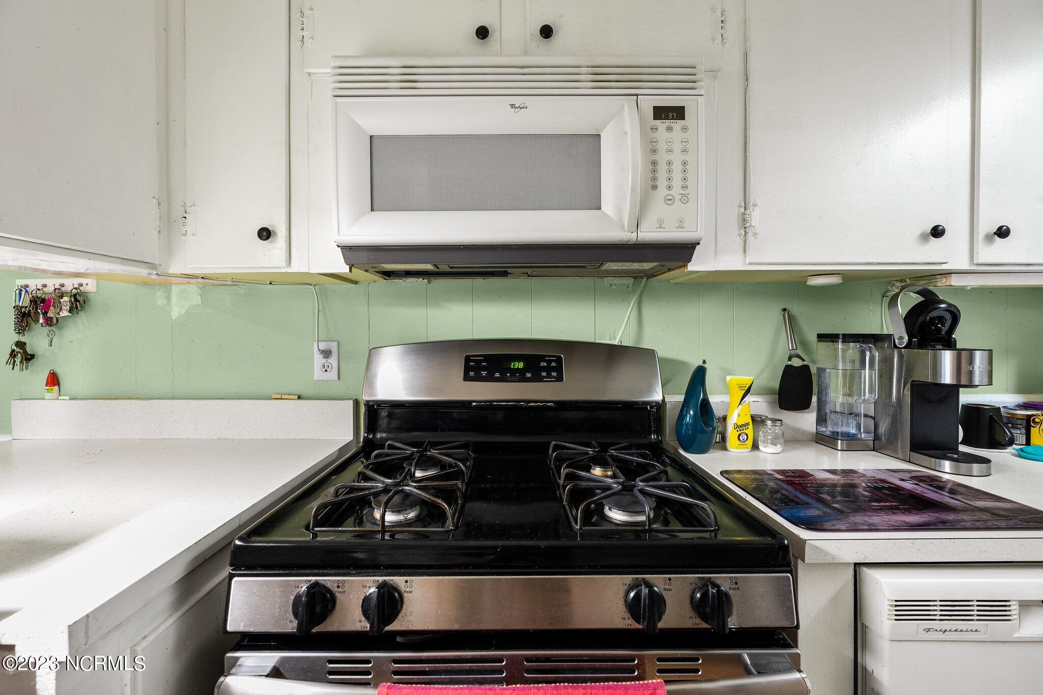 1111 Vandora Springs Road