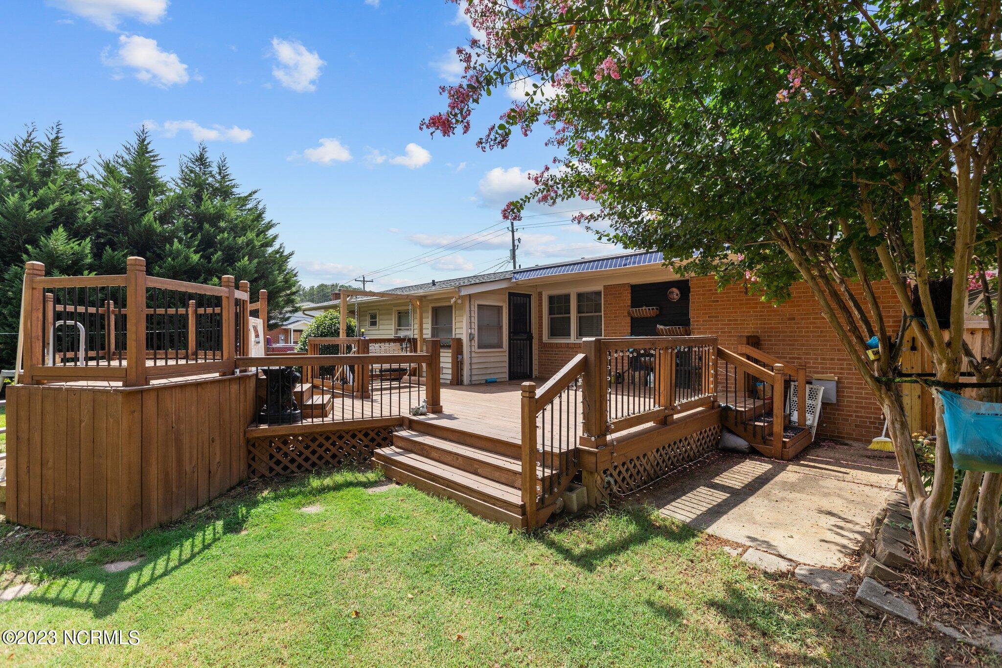 1111 Vandora Springs Road