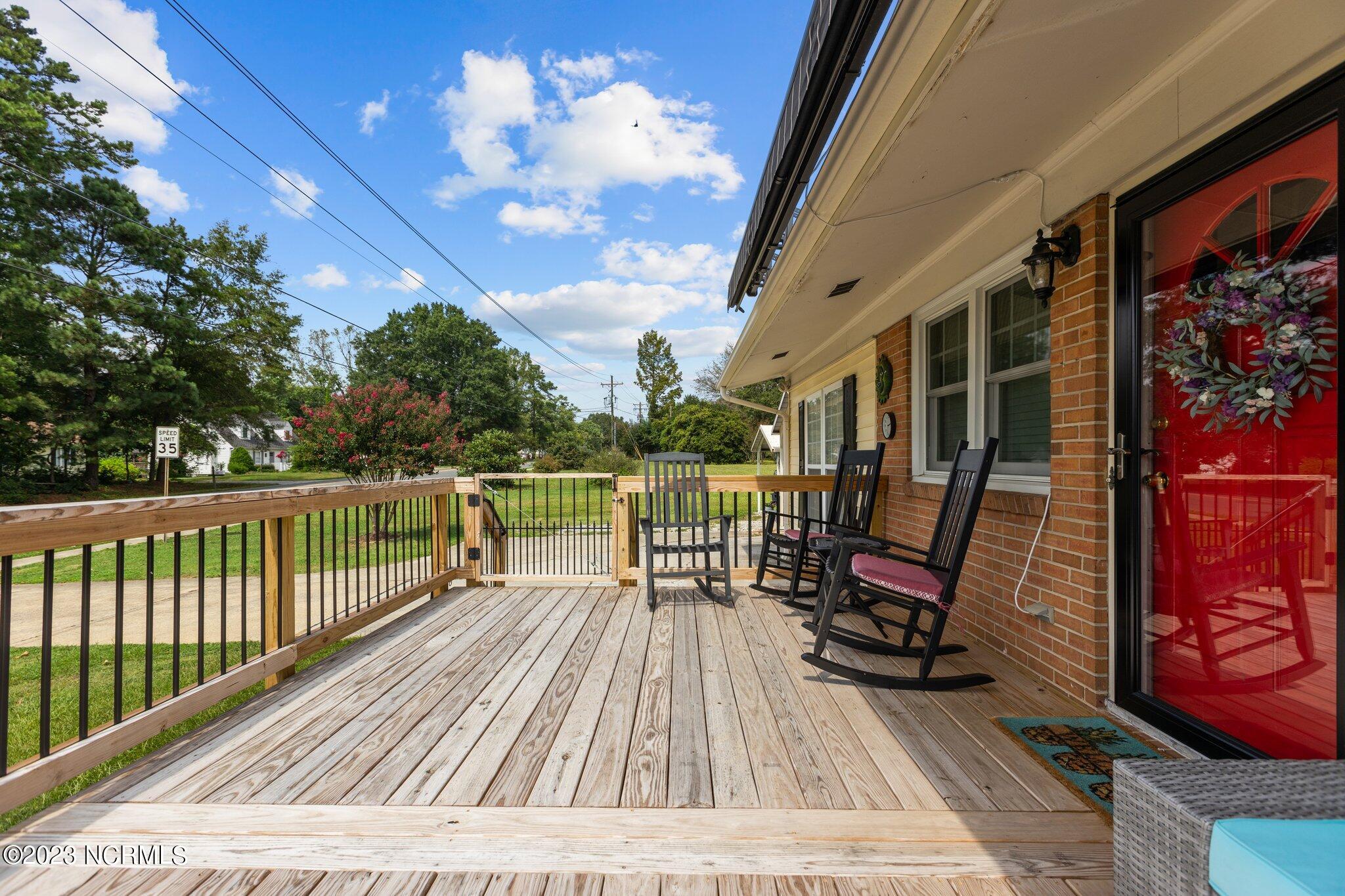 1111 Vandora Springs Road