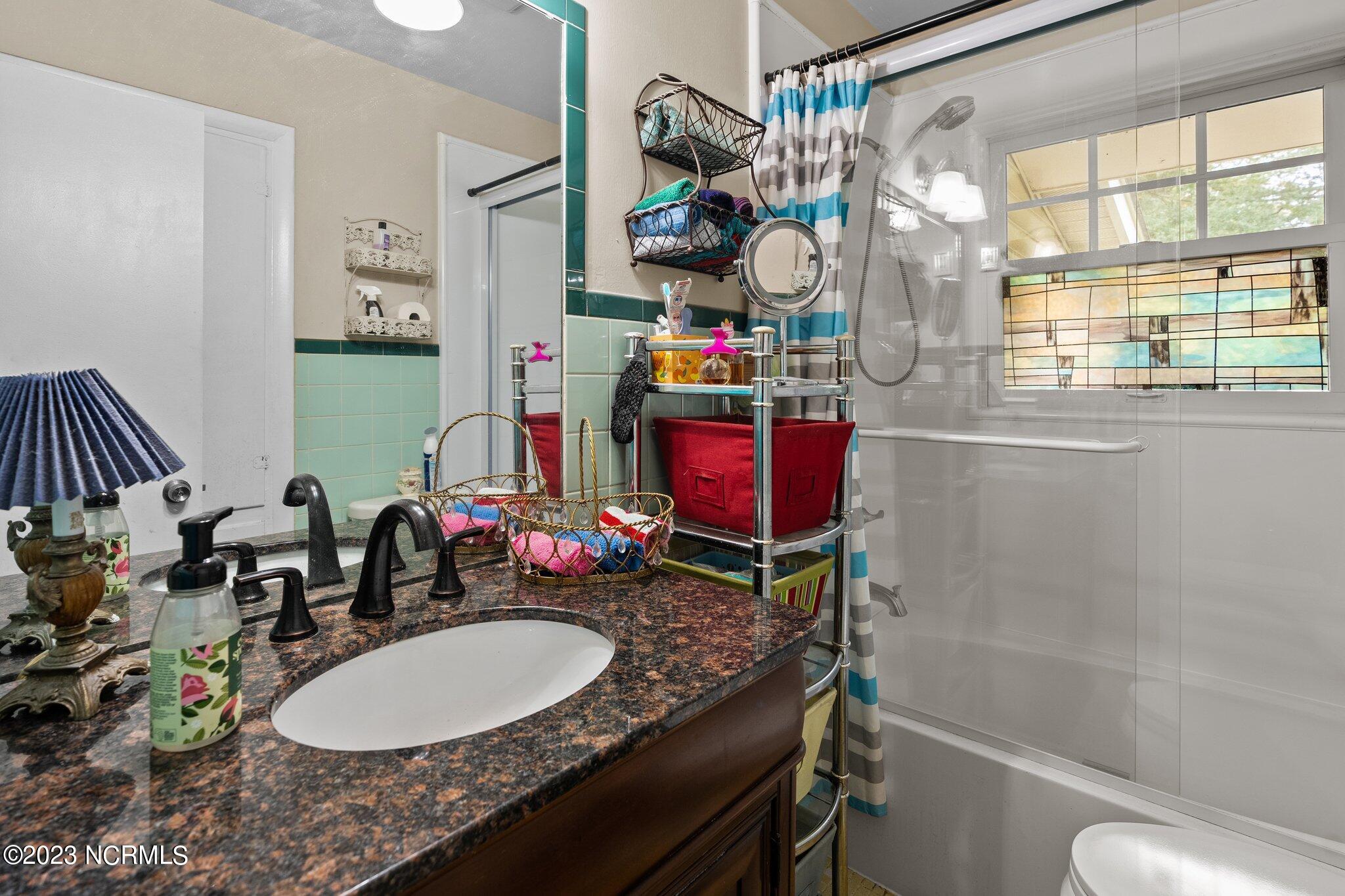 1111 Vandora Springs Road