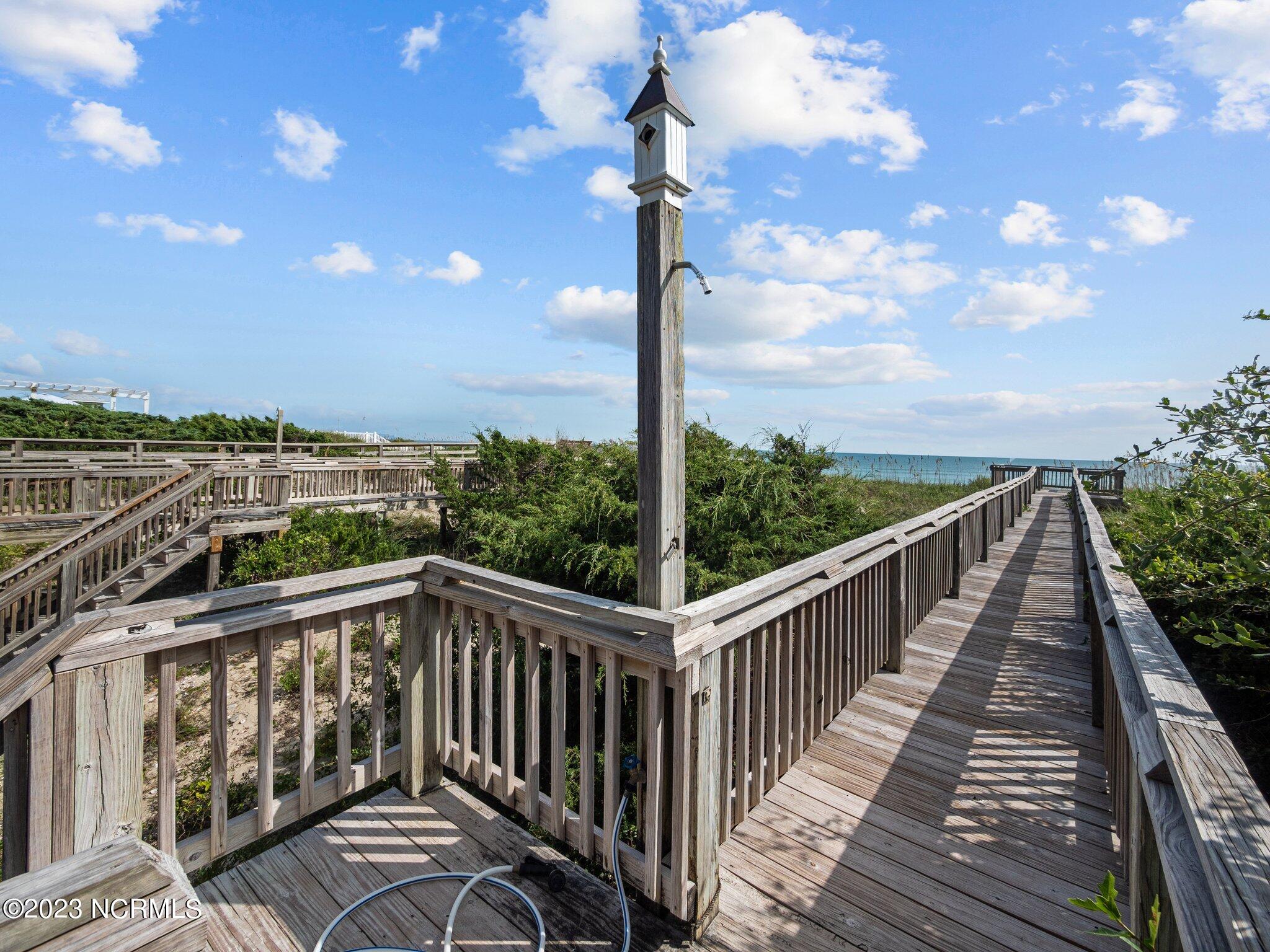 5701 Ocean Drive, E & W