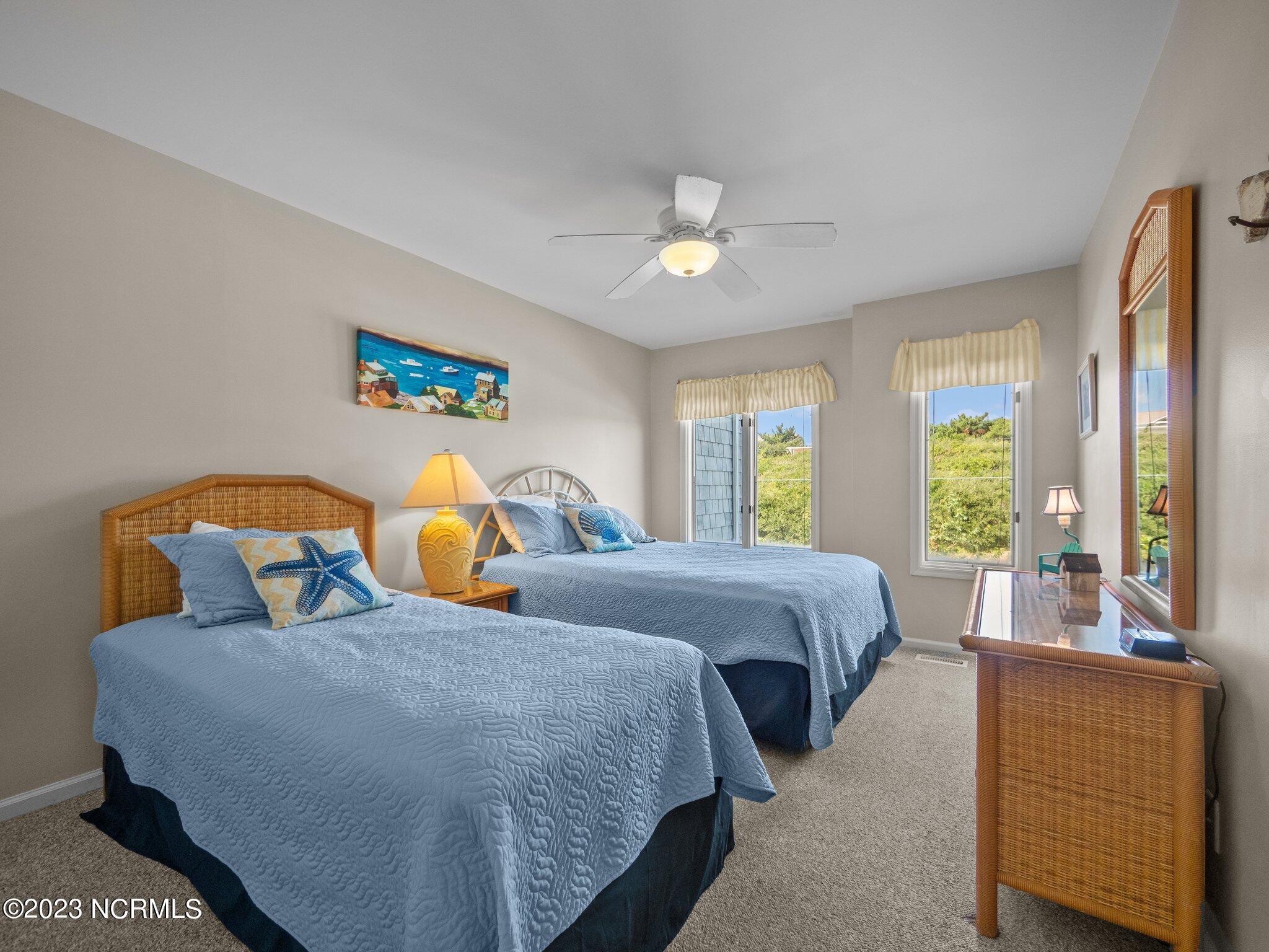 5701 Ocean Drive, E & W