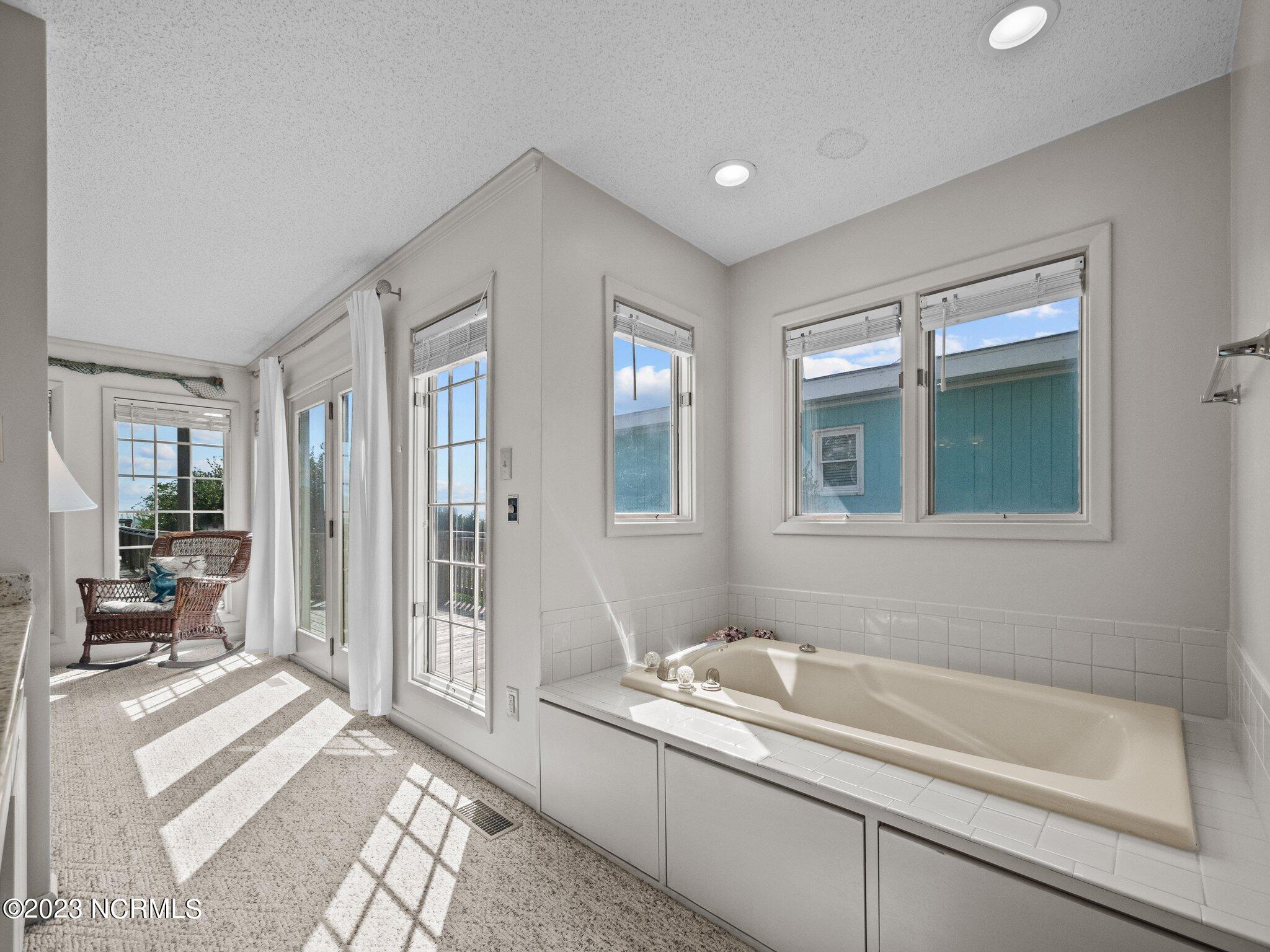 5701 Ocean Drive, E & W