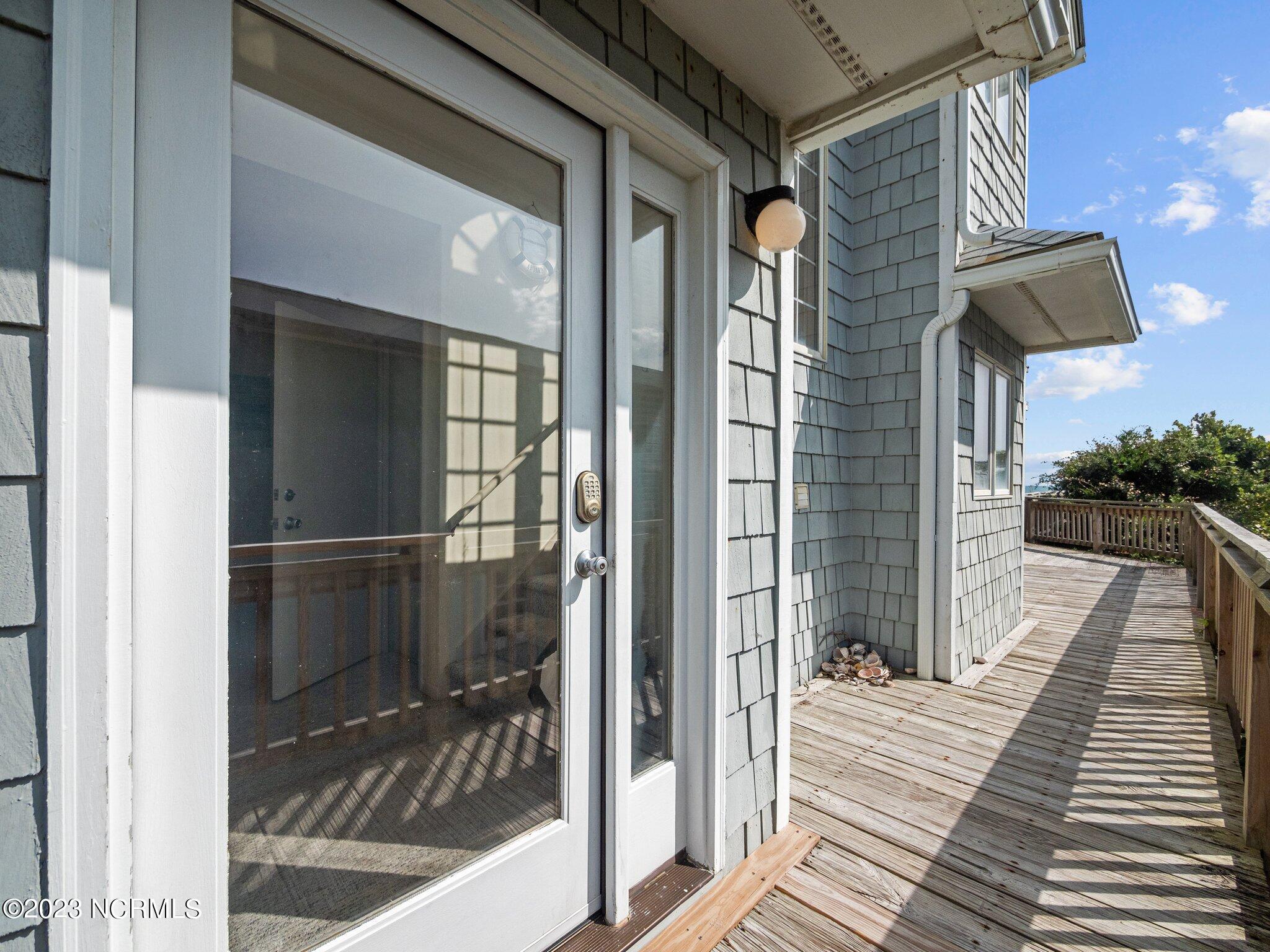 5701 Ocean Drive, E & W